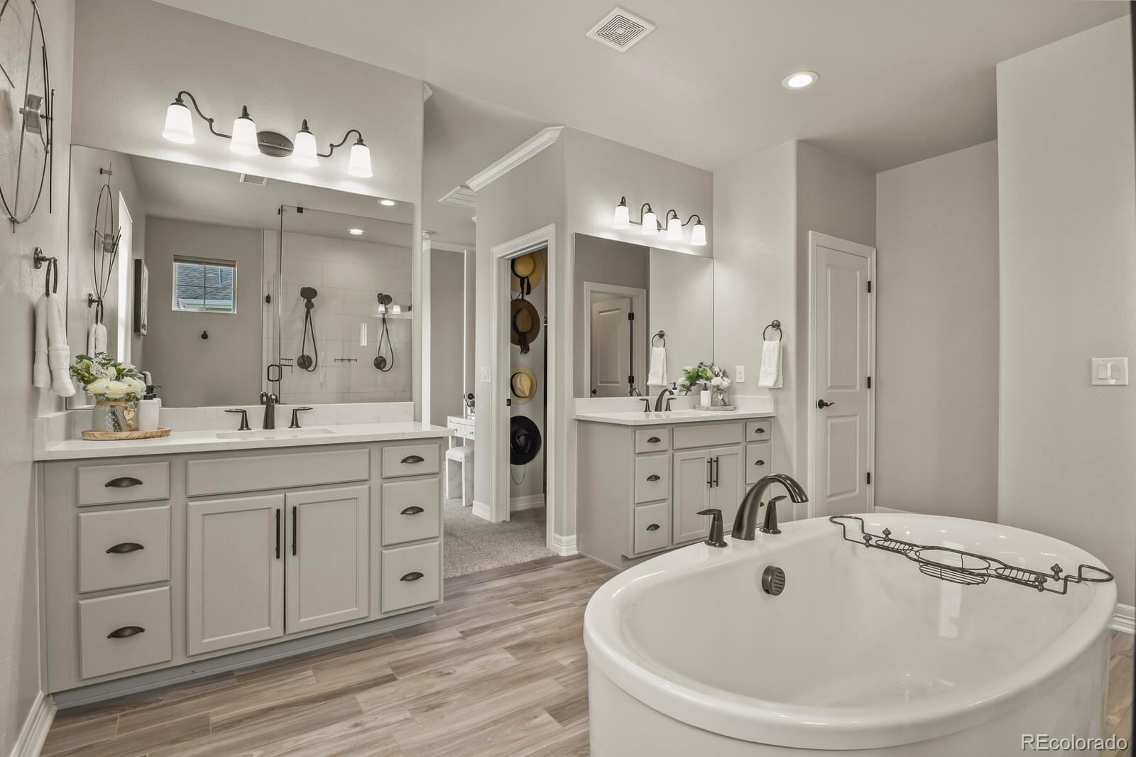 MLS Image #26 for 27500 e lakeview drive,aurora, Colorado