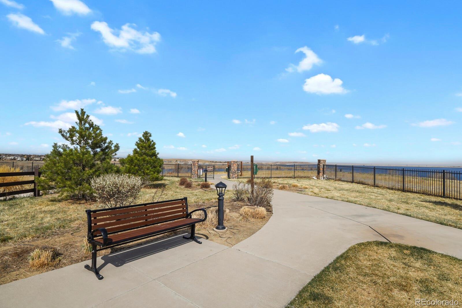 MLS Image #3 for 27500 e lakeview drive,aurora, Colorado