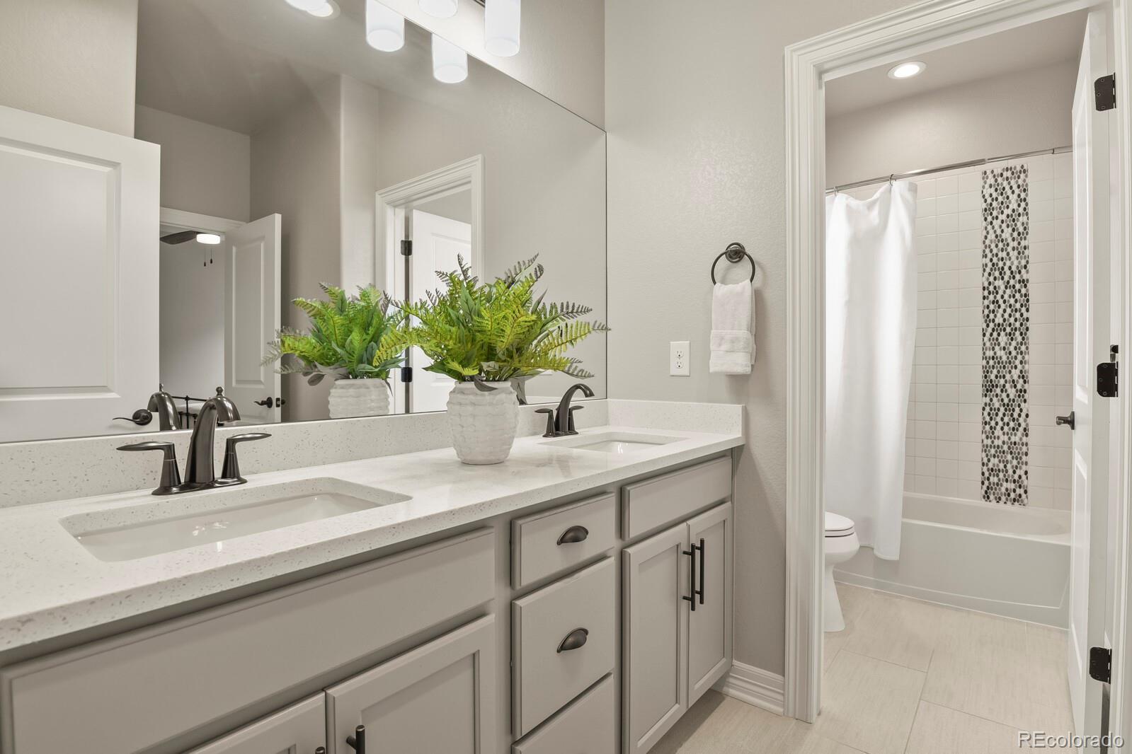 MLS Image #30 for 27500 e lakeview drive,aurora, Colorado