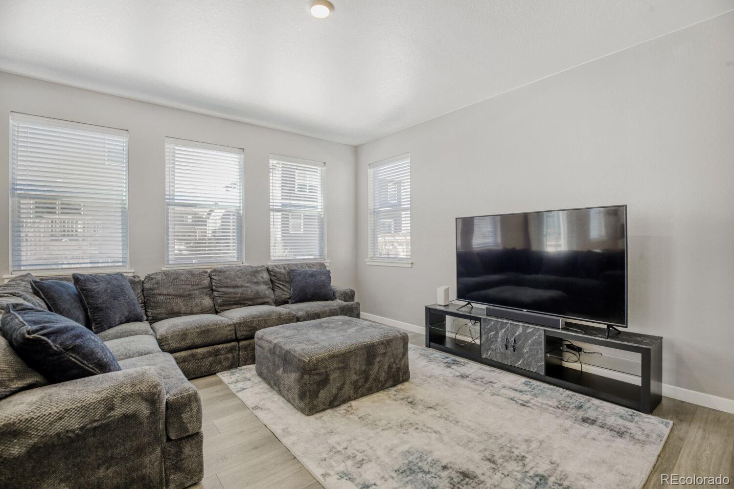 MLS Image #4 for 333 n 64th avenue,greeley, Colorado