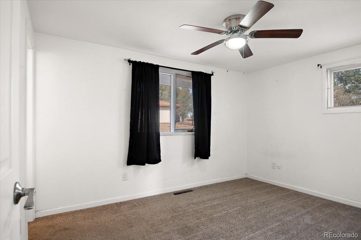 MLS Image #12 for 2321  montezuma road,pueblo, Colorado