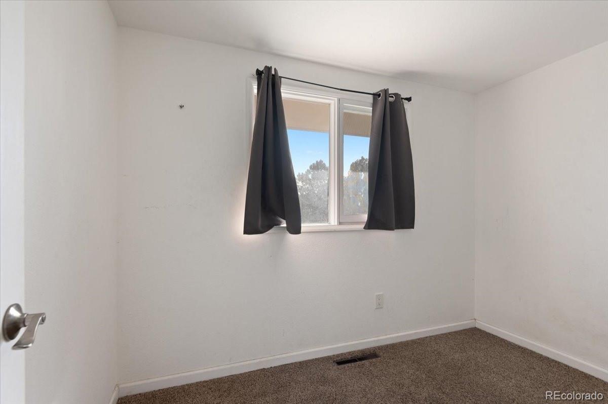 MLS Image #9 for 2321  montezuma road,pueblo, Colorado