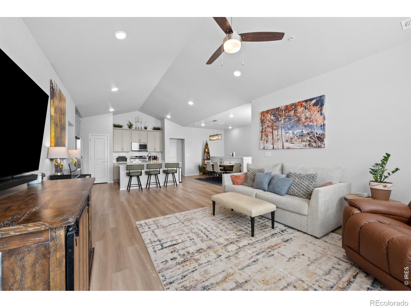 MLS Image #3 for 1821  bounty drive,windsor, Colorado