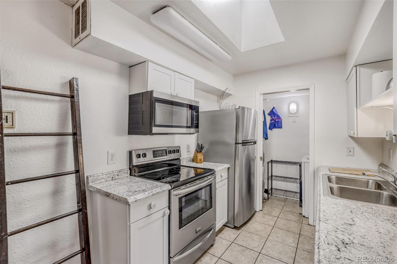 MLS Image #7 for 1845  kendall street,denver, Colorado