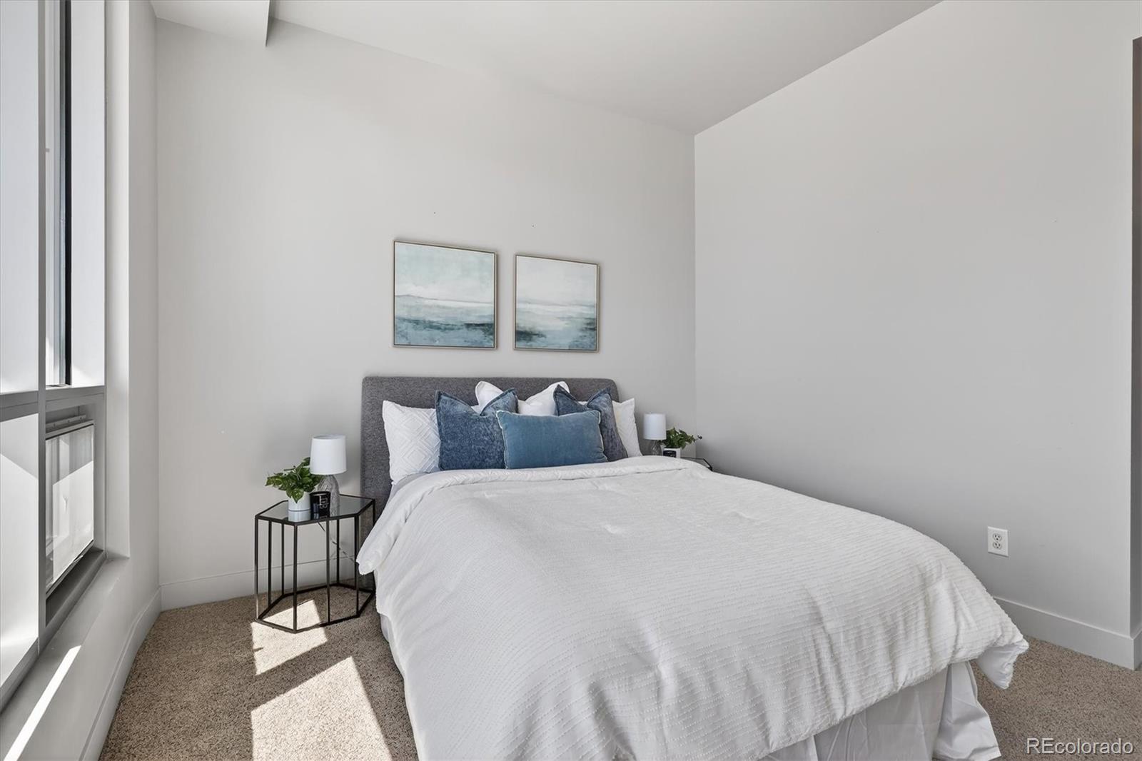 MLS Image #22 for 2001  lincoln street 810,denver, Colorado