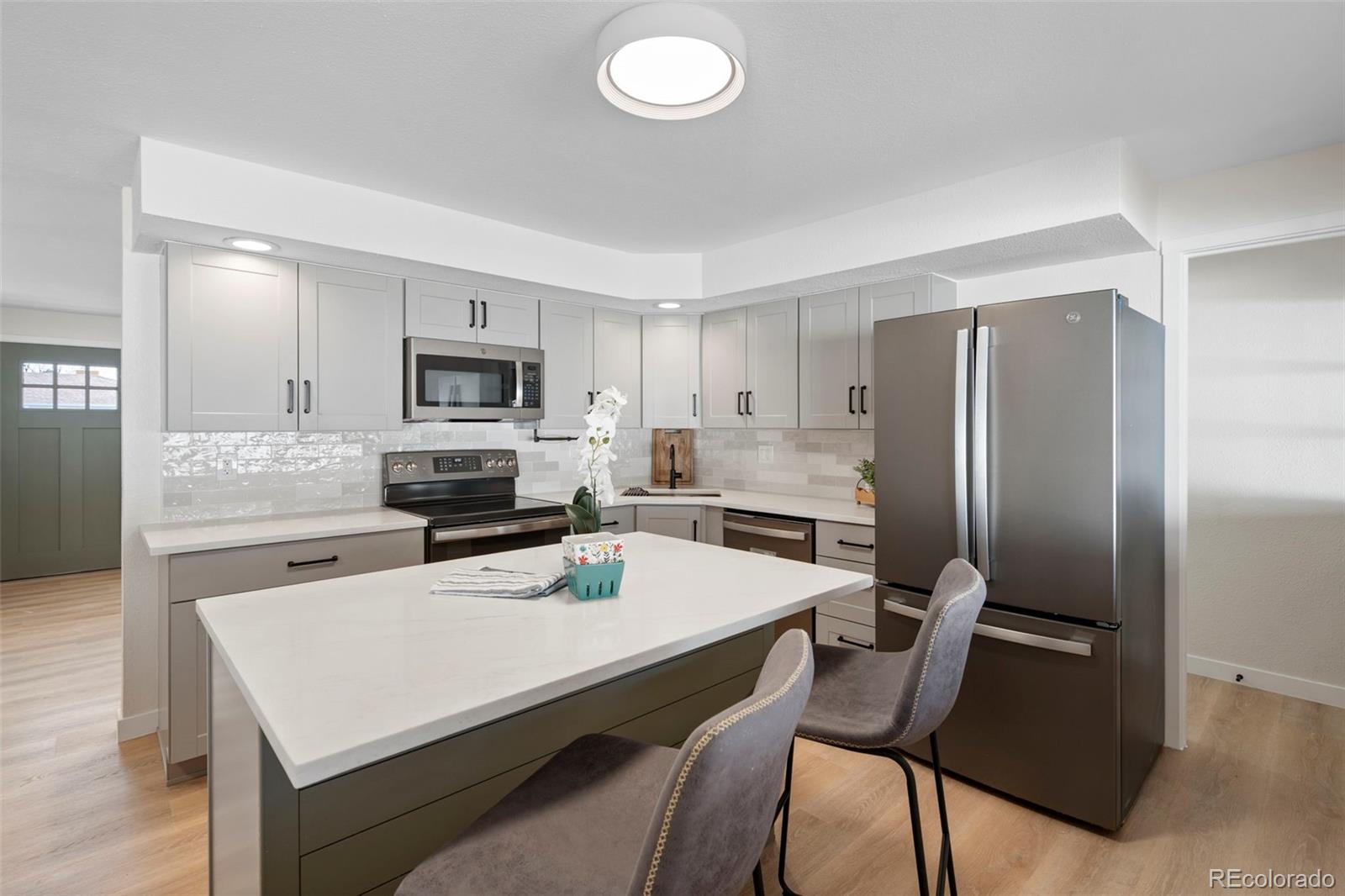MLS Image #7 for 6761  harlan street,arvada, Colorado