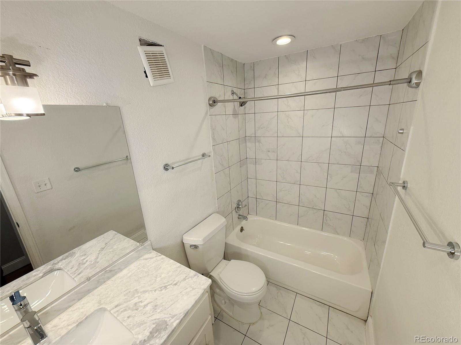 MLS Image #14 for 895 s garrison street,lakewood, Colorado