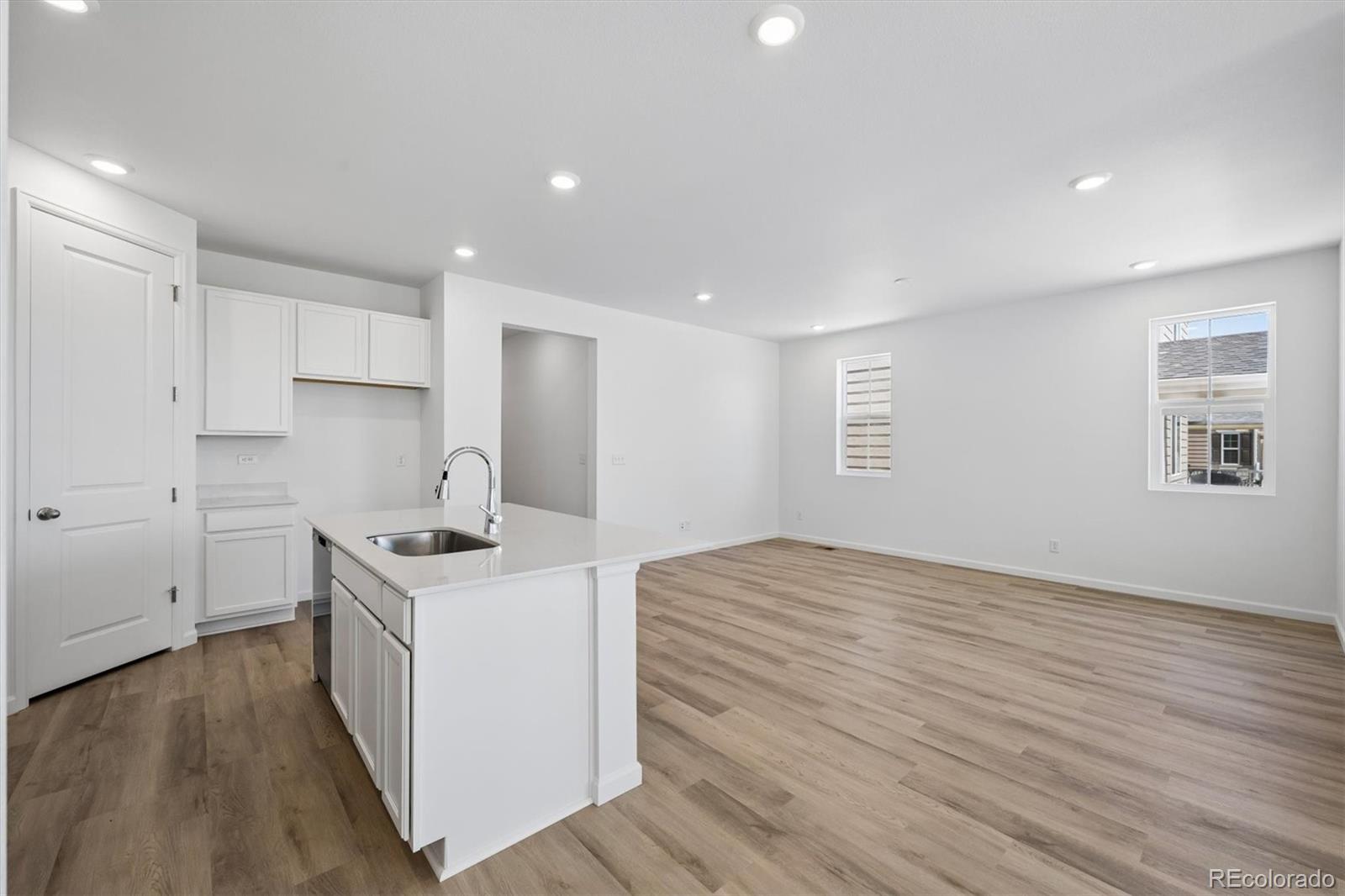 MLS Image #12 for 4220  orangewood drive,johnstown, Colorado