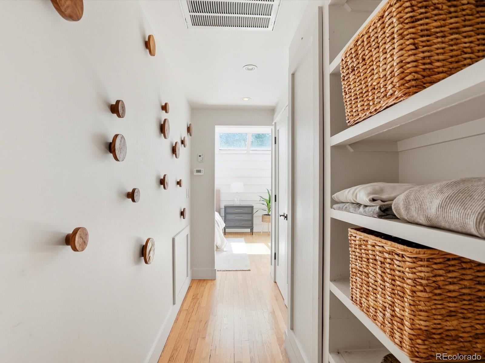 MLS Image #22 for 390  ash street,denver, Colorado