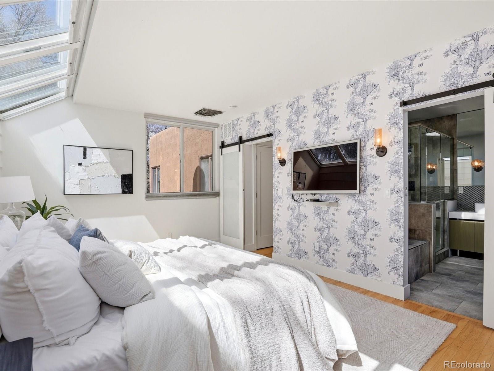 MLS Image #24 for 390  ash street,denver, Colorado