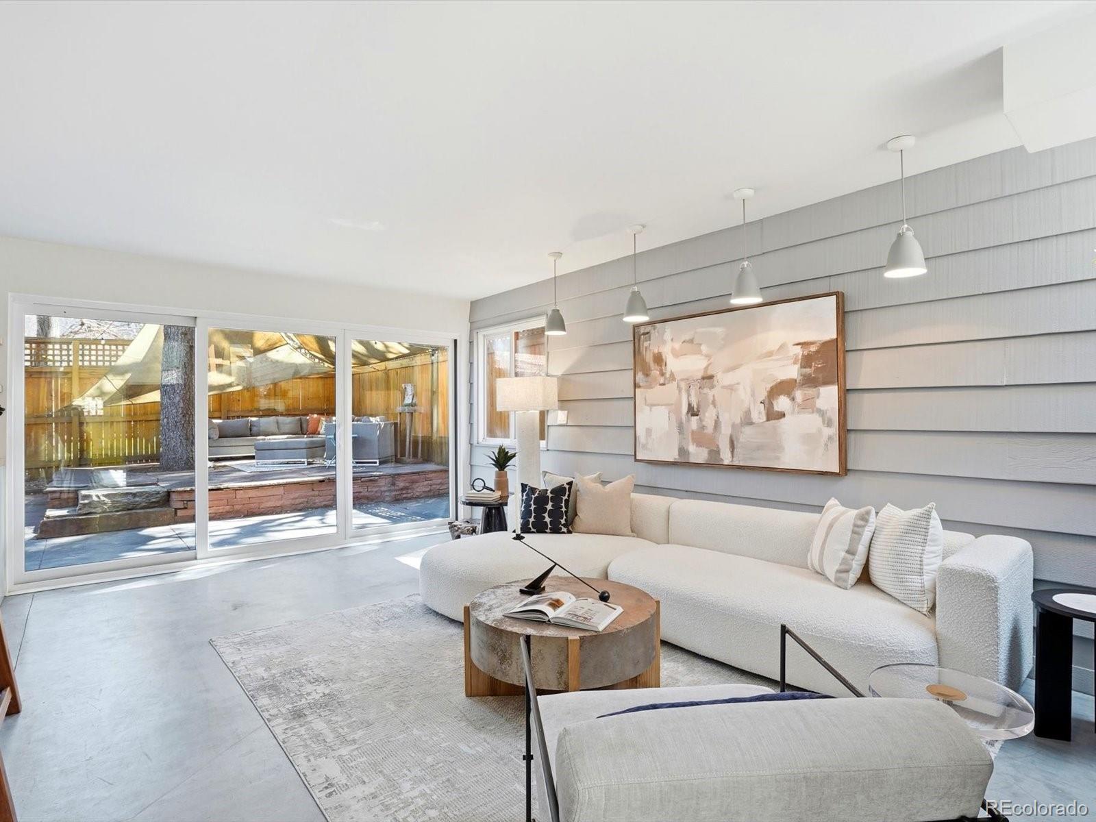 MLS Image #5 for 390  ash street,denver, Colorado
