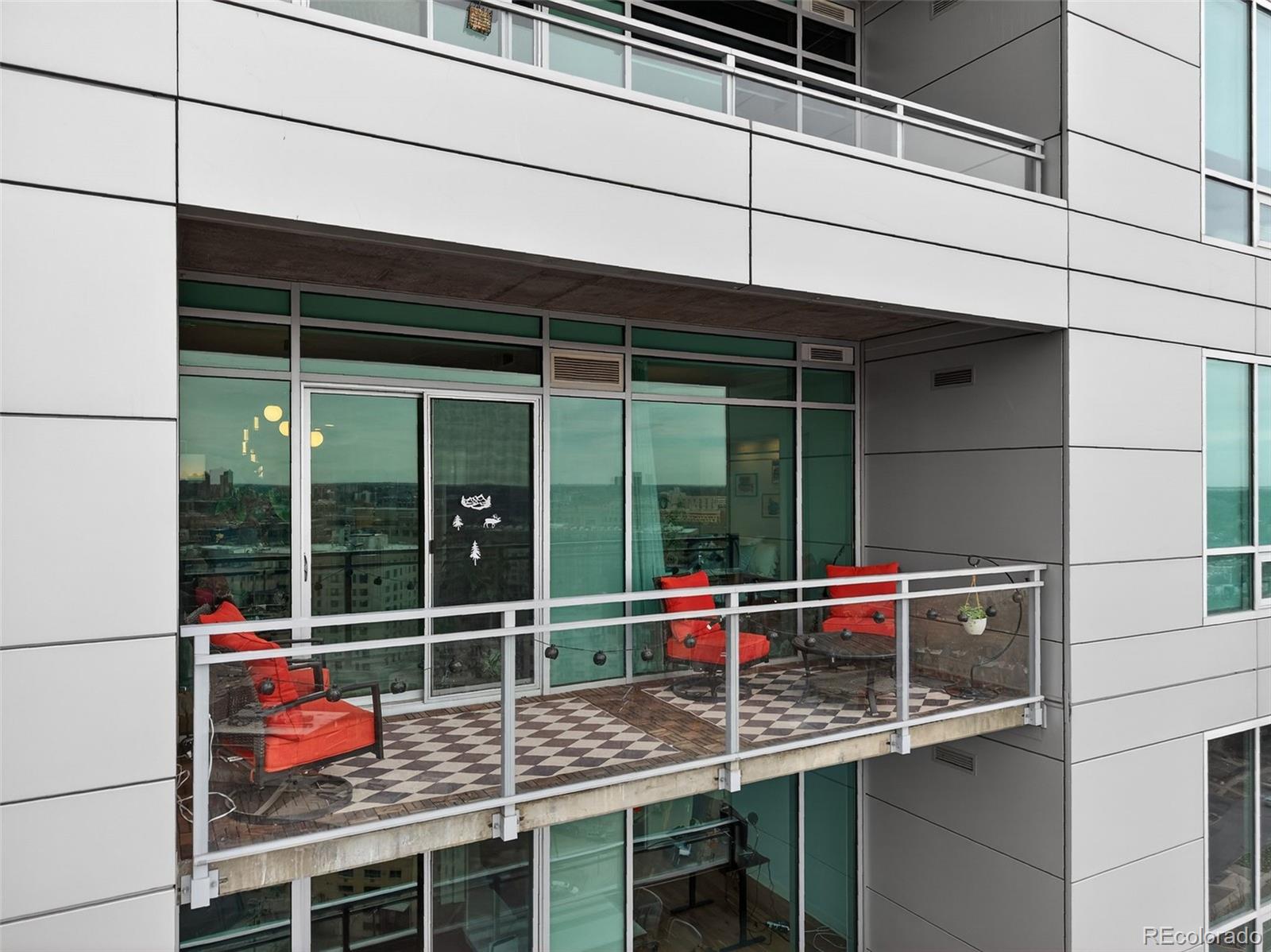 MLS Image #35 for 2001  lincoln street,denver, Colorado