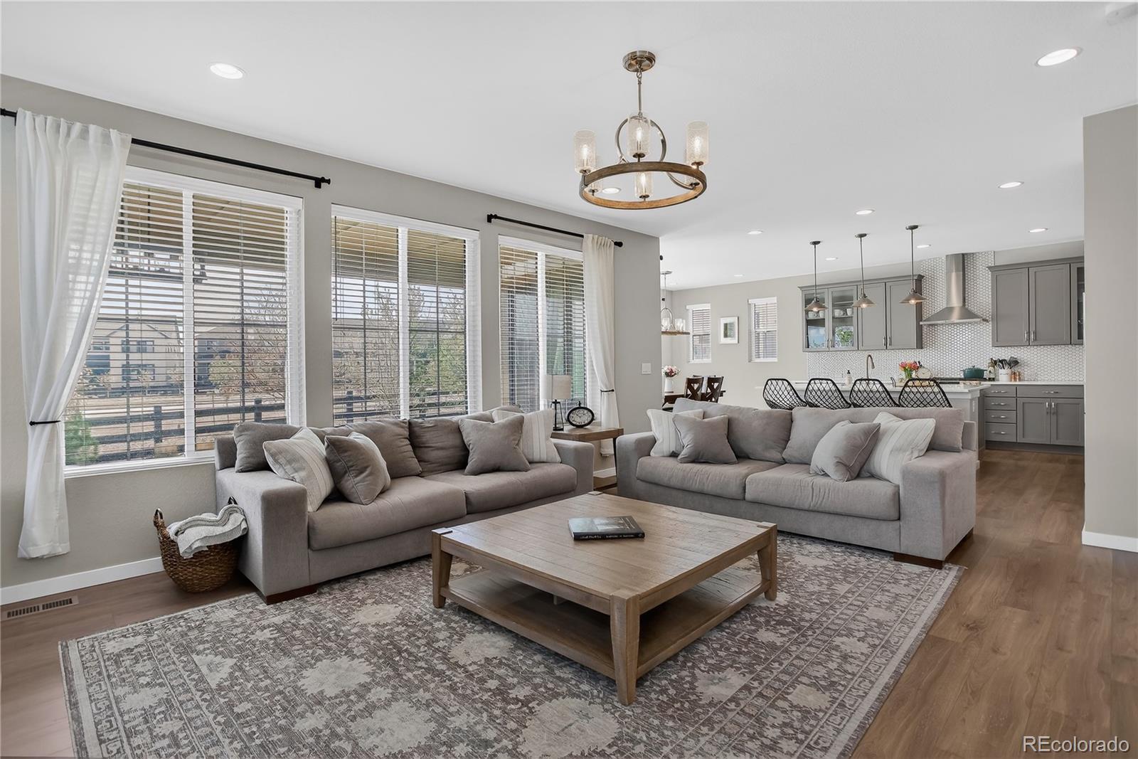 MLS Image #7 for 8956  moondance drive,littleton, Colorado