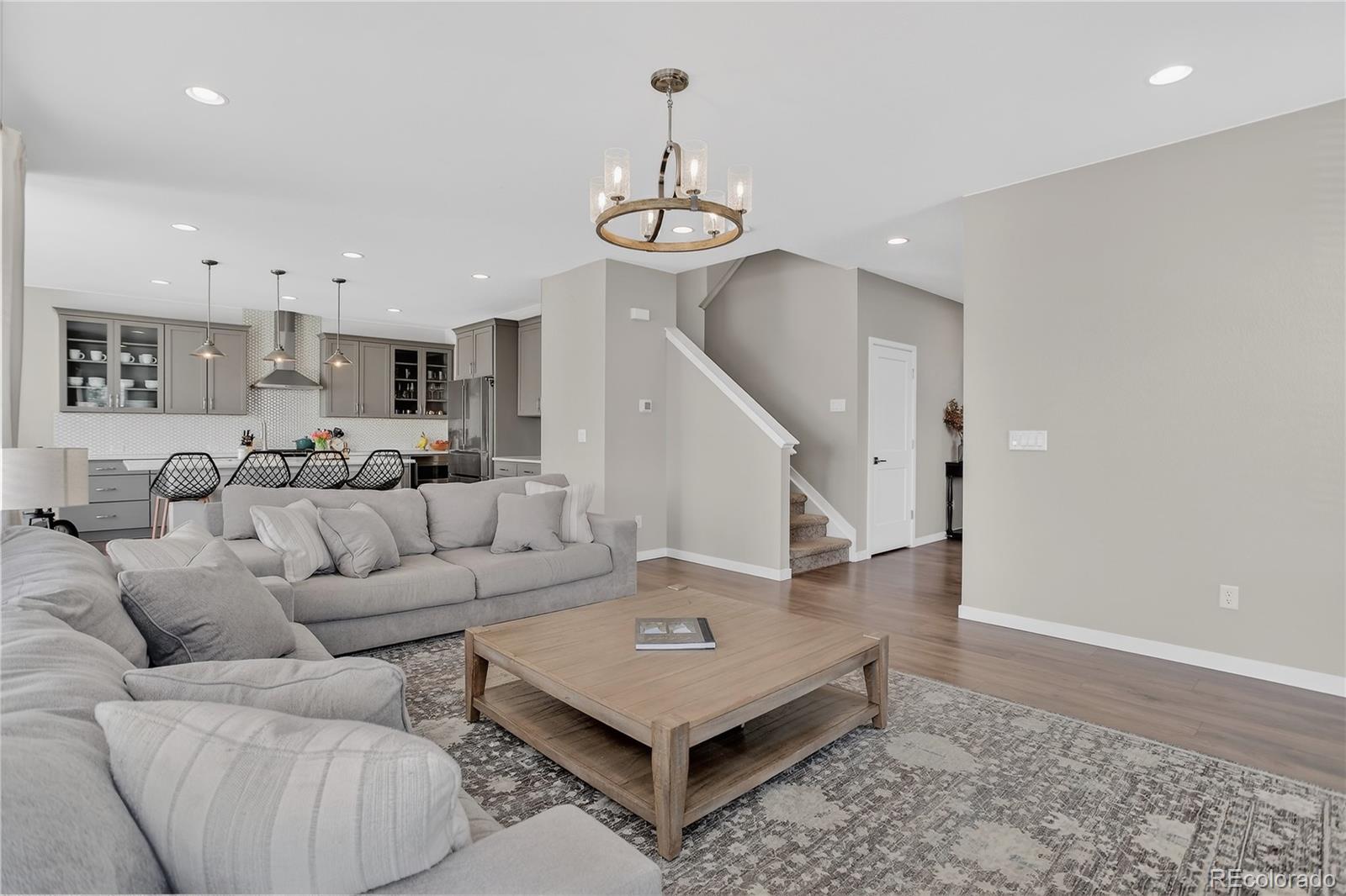 MLS Image #8 for 8956  moondance drive,littleton, Colorado