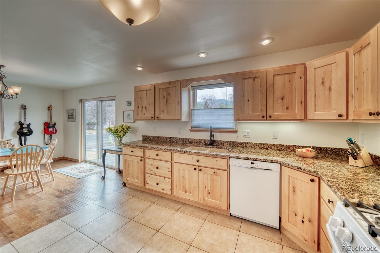 MLS Image #17 for 1302  i street,salida, Colorado