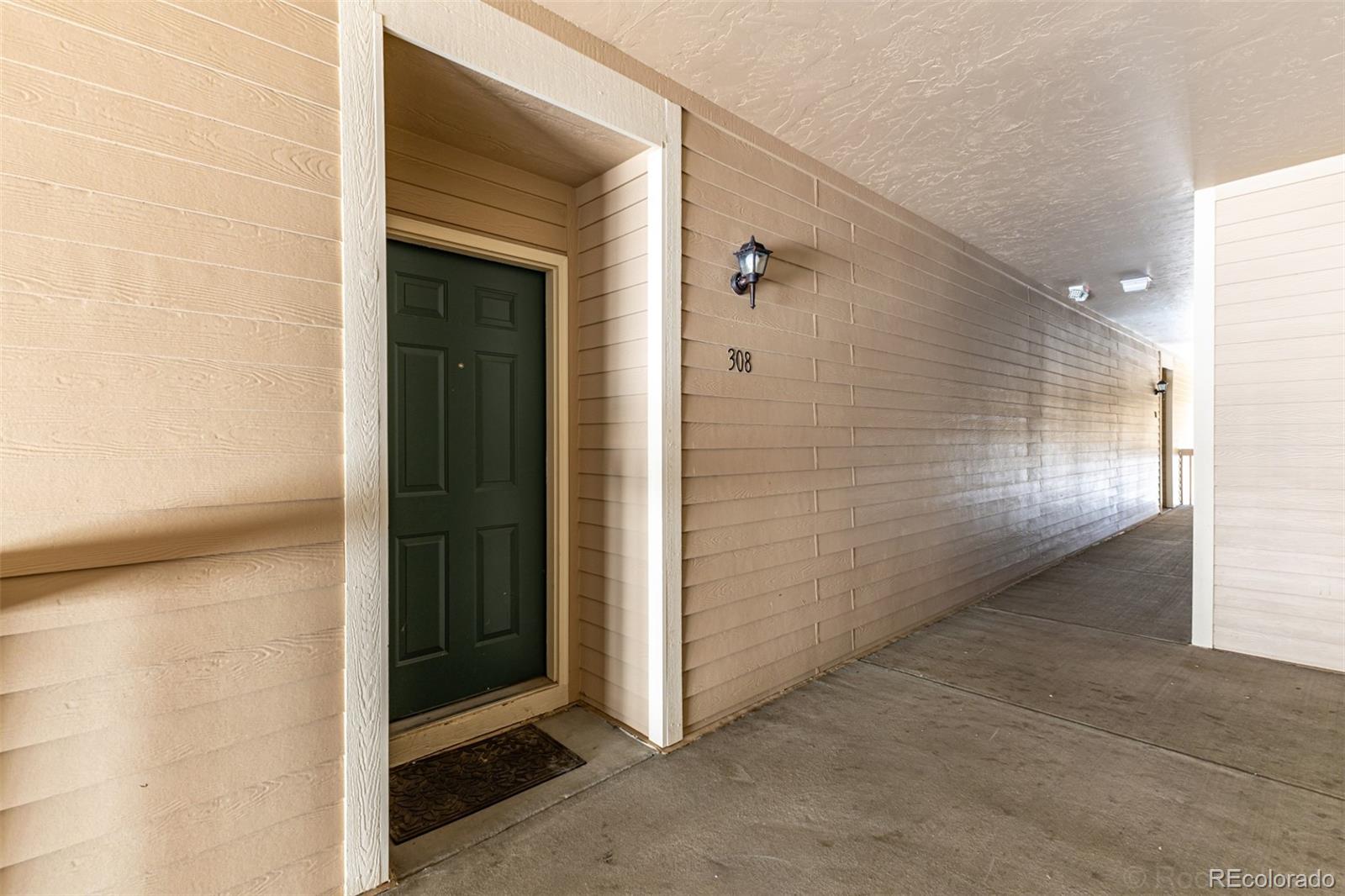MLS Image #3 for 8456 s hoyt way 308,littleton, Colorado