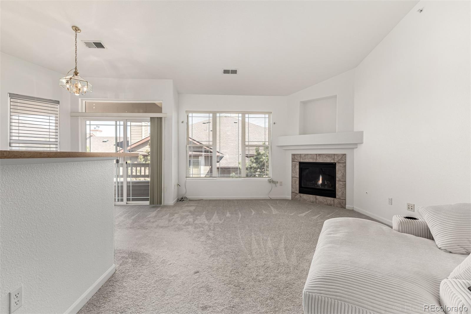 MLS Image #4 for 8456 s hoyt way 308,littleton, Colorado