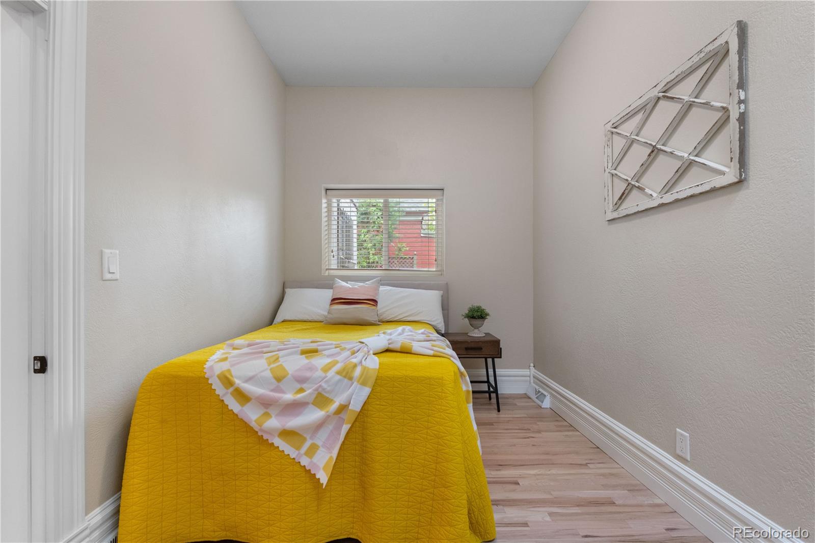MLS Image #15 for 328 e dakota avenue,denver, Colorado