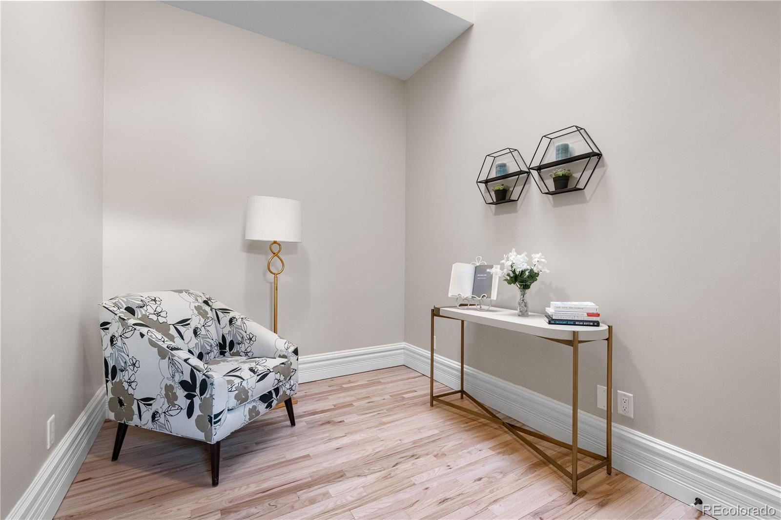 MLS Image #3 for 328 e dakota avenue,denver, Colorado