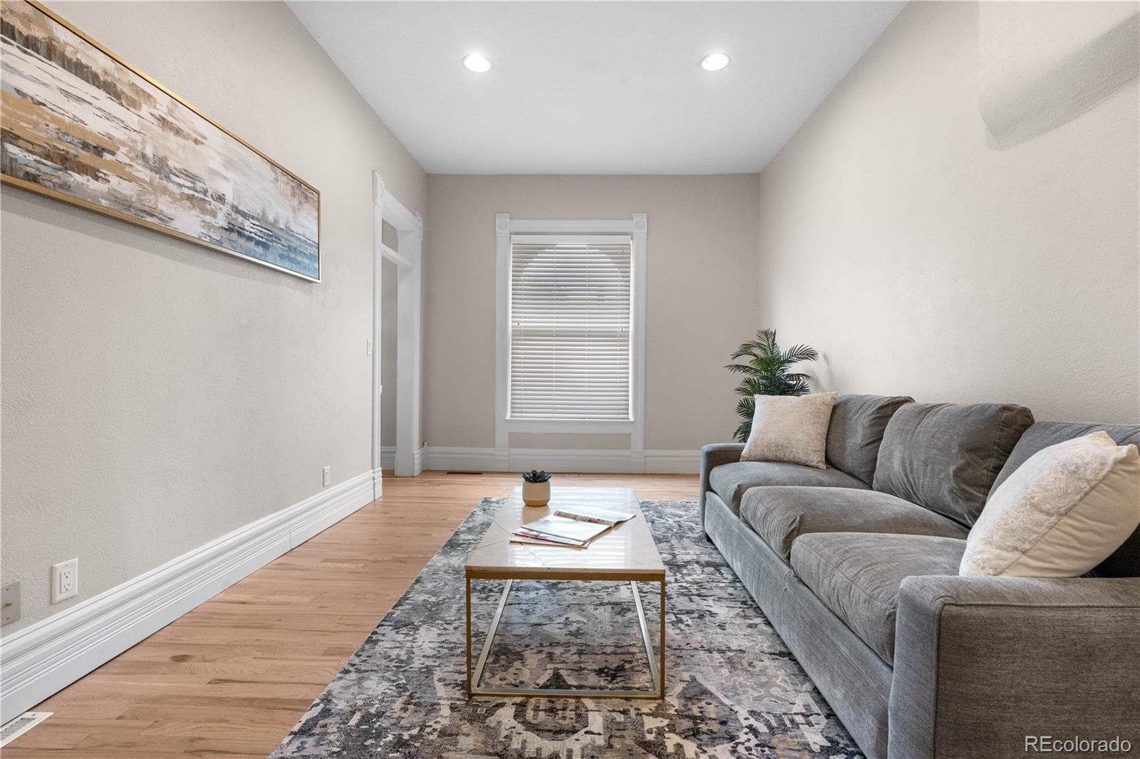 MLS Image #6 for 328 e dakota avenue,denver, Colorado
