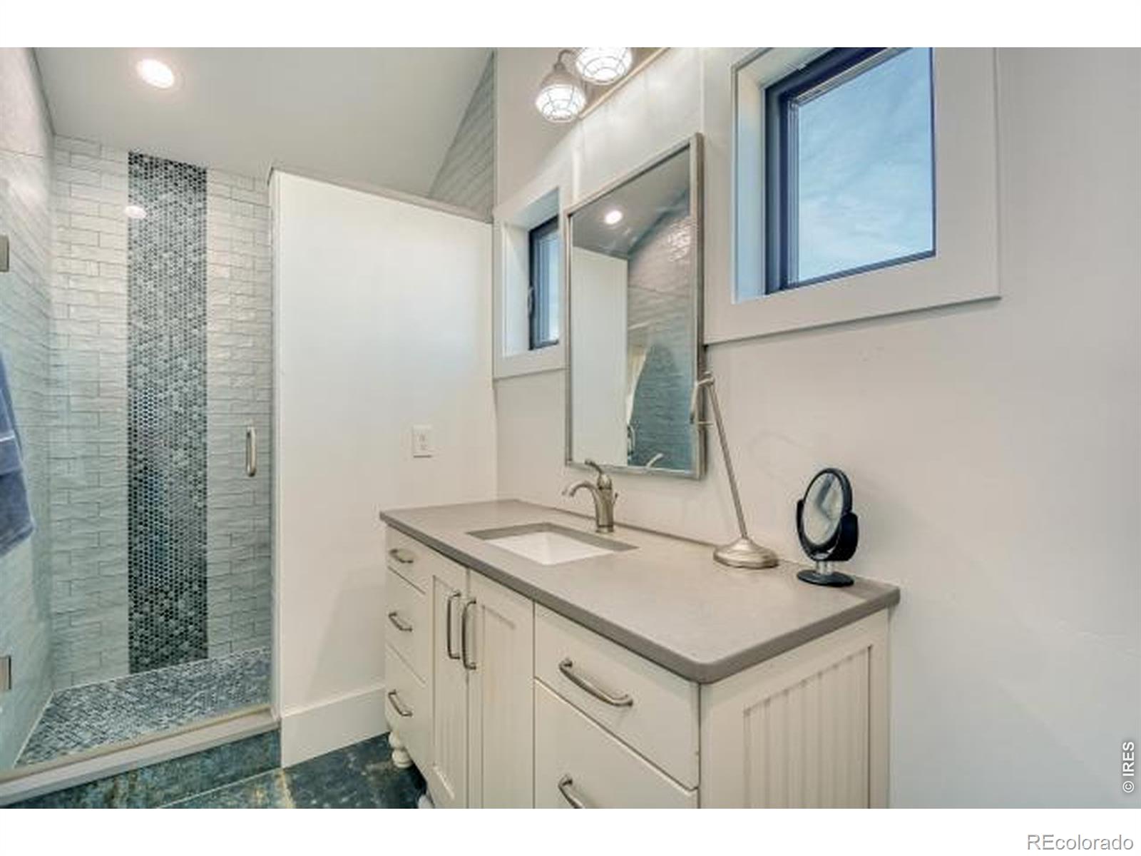 MLS Image #17 for 560  talons reach run,berthoud, Colorado