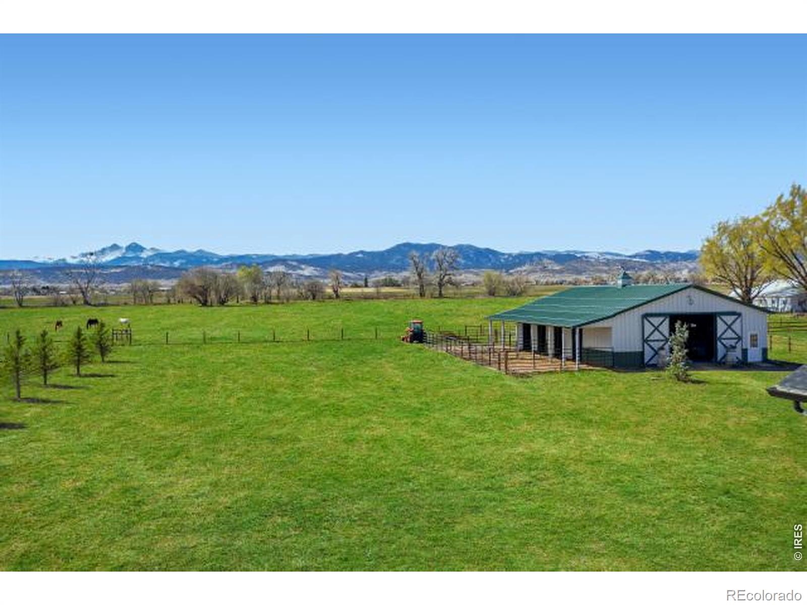 MLS Image #19 for 560  talons reach run,berthoud, Colorado