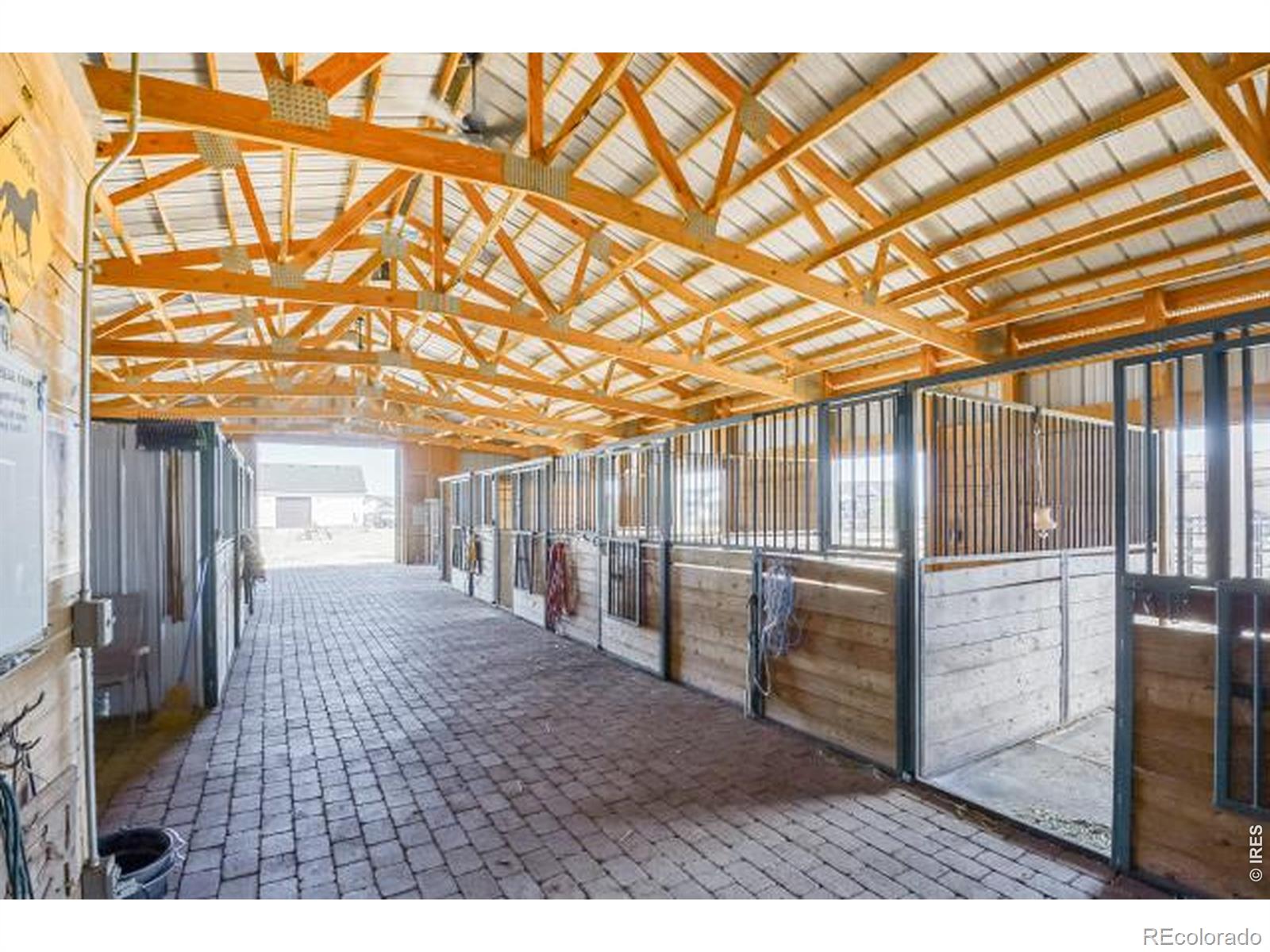 MLS Image #29 for 560  talons reach run,berthoud, Colorado
