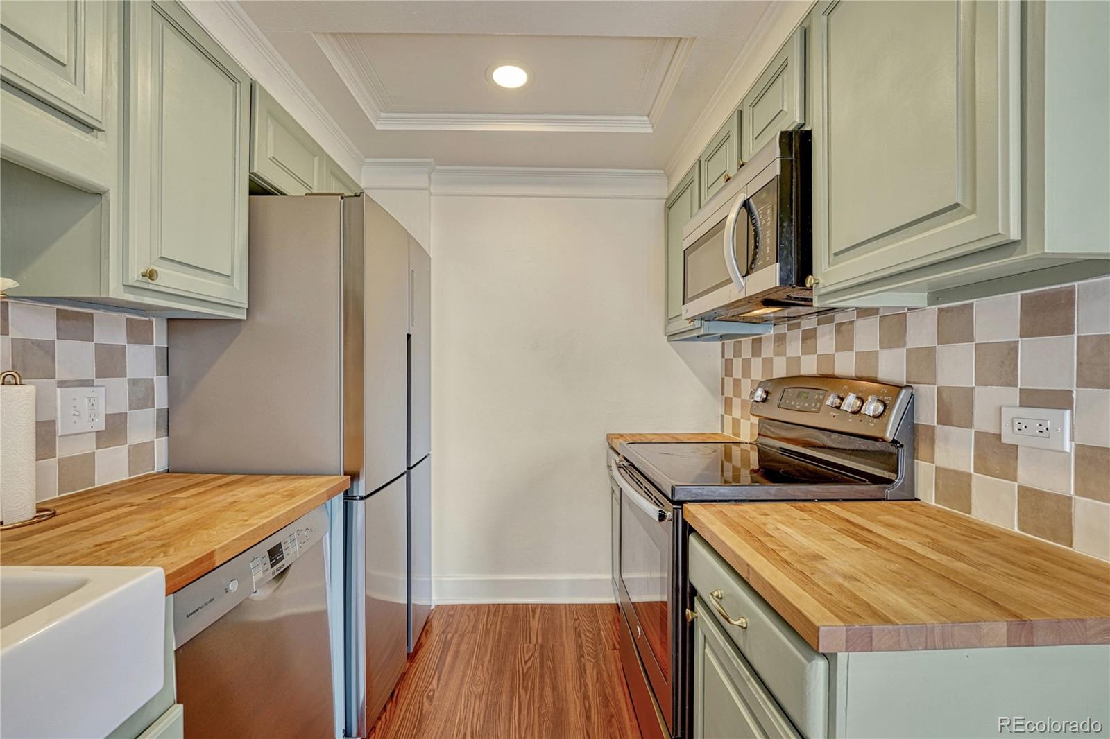 MLS Image #8 for 4801 e 9th avenue,denver, Colorado