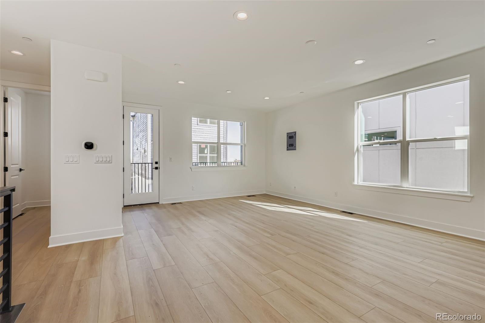MLS Image #2 for 10994 e geddes place,centennial, Colorado