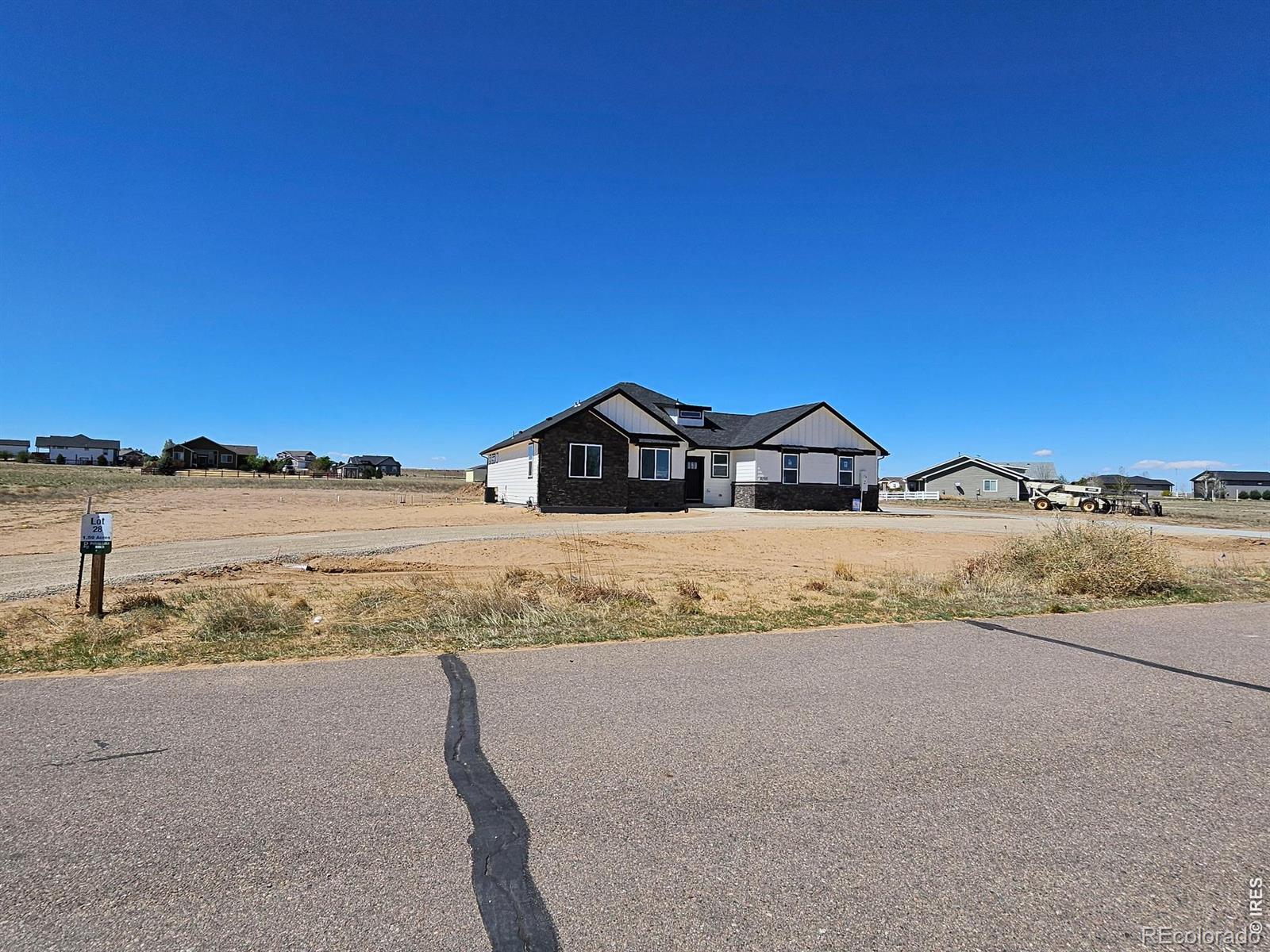 MLS Image #3 for 16505  fairbanks court,platteville, Colorado