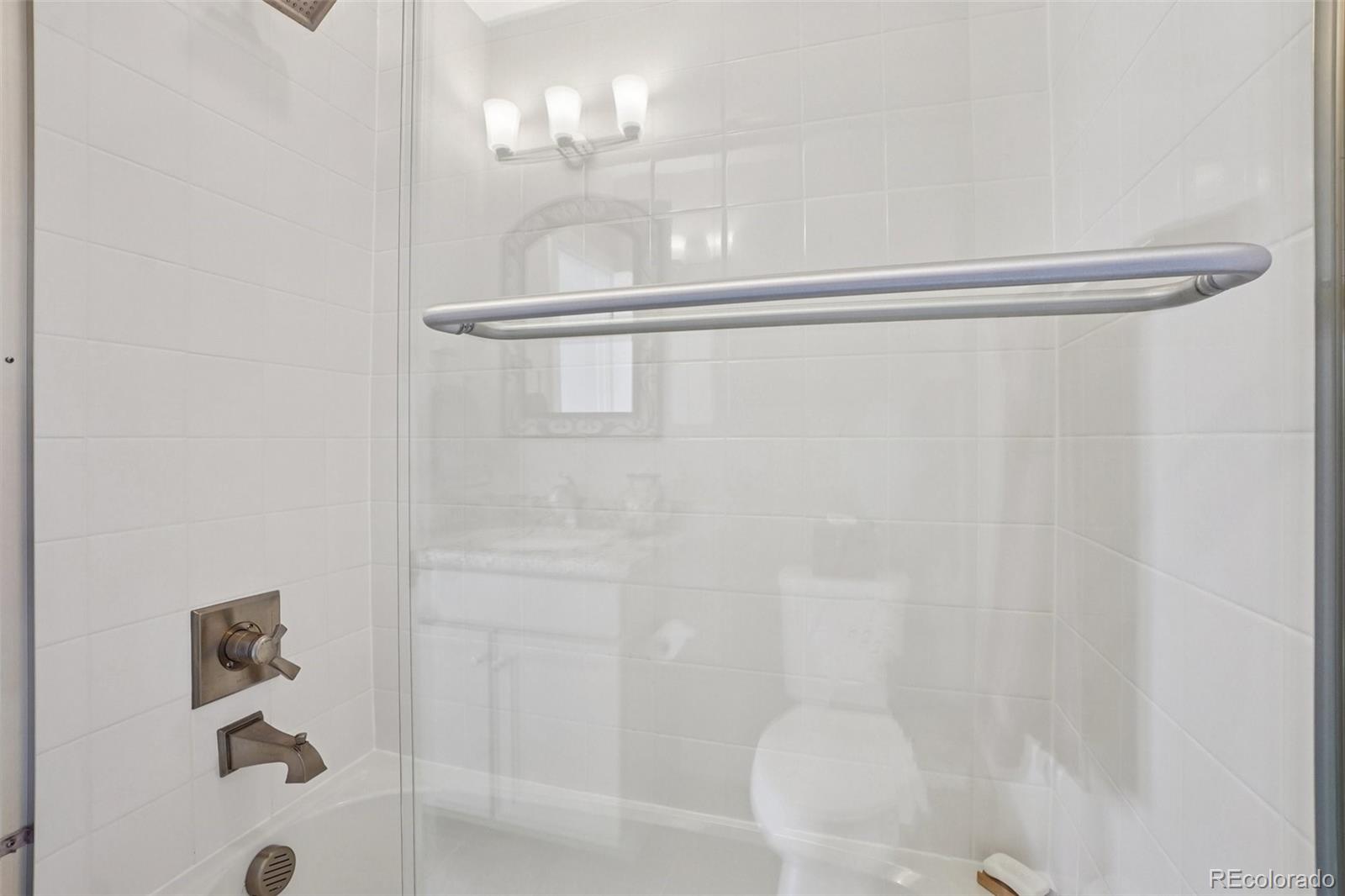 MLS Image #20 for 888 s valentia street,denver, Colorado