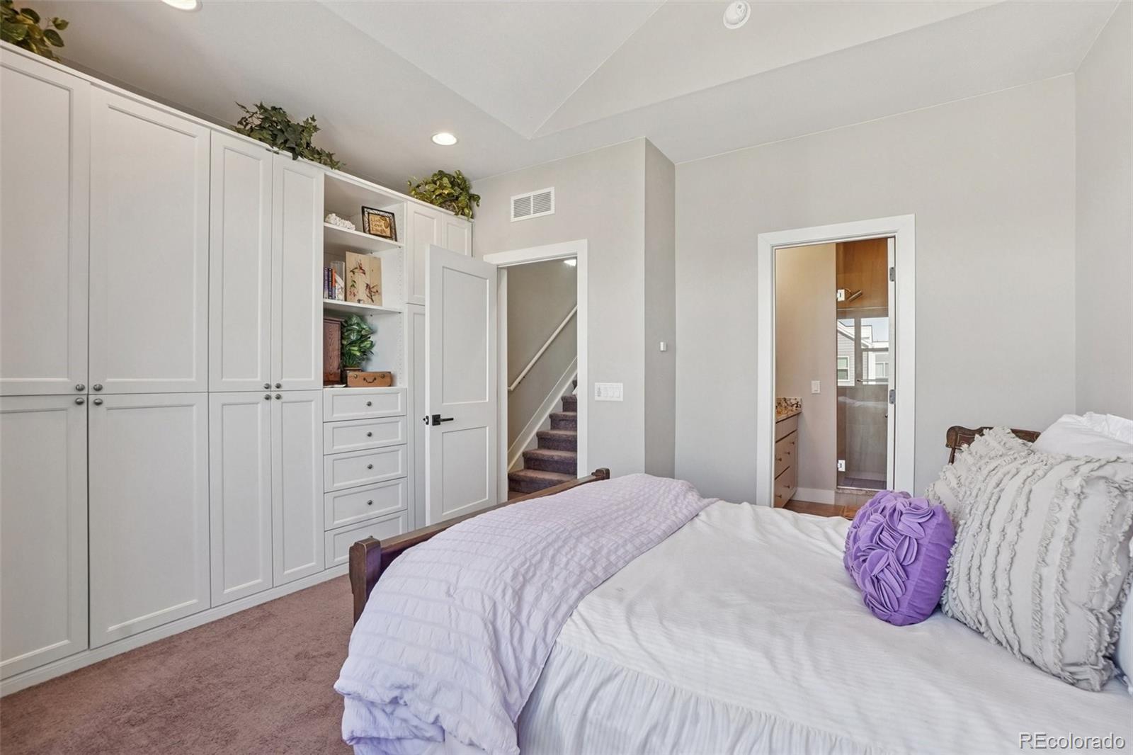 MLS Image #24 for 888 s valentia street,denver, Colorado