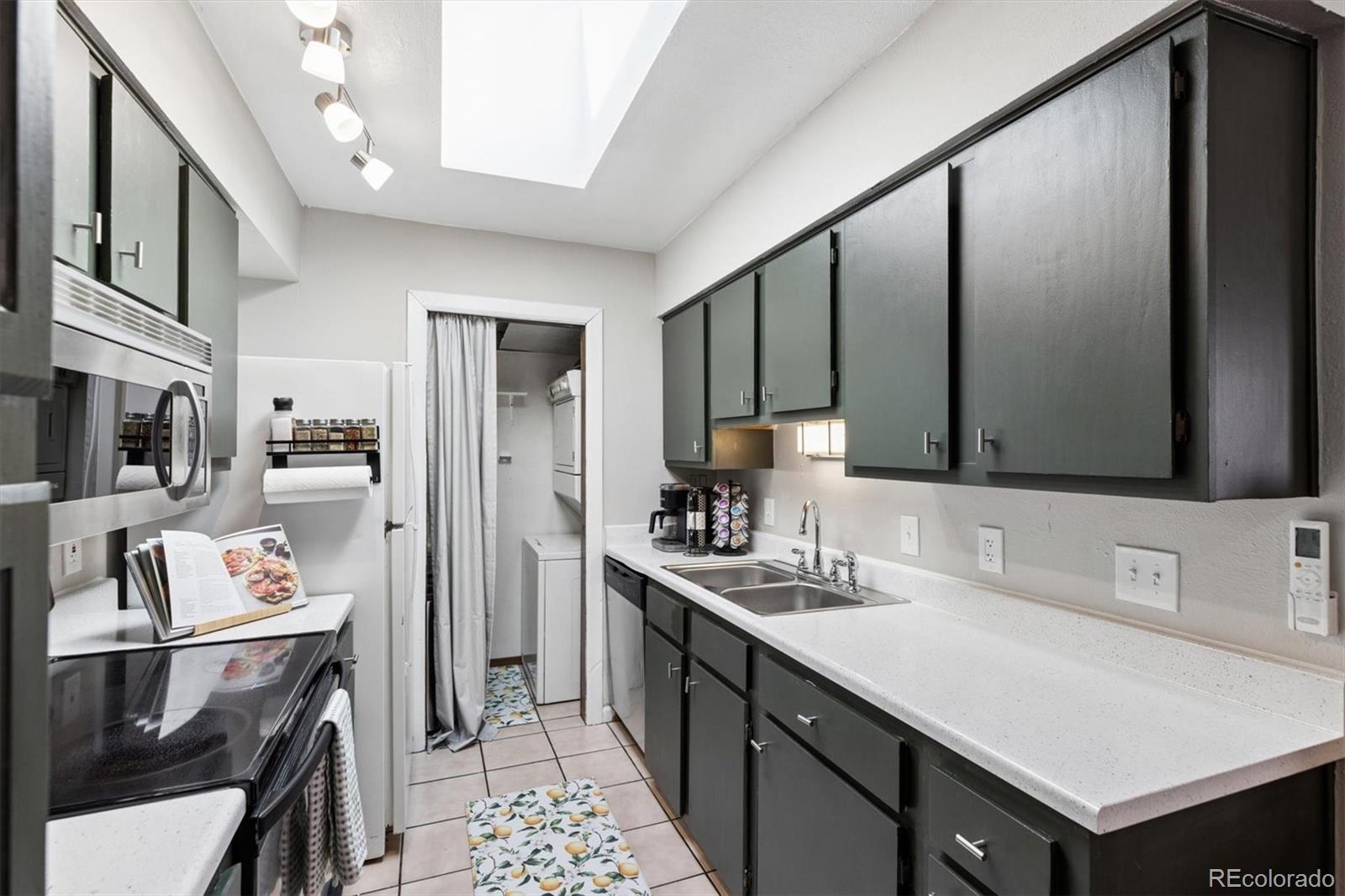 MLS Image #8 for 1820  newland court 316,lakewood, Colorado