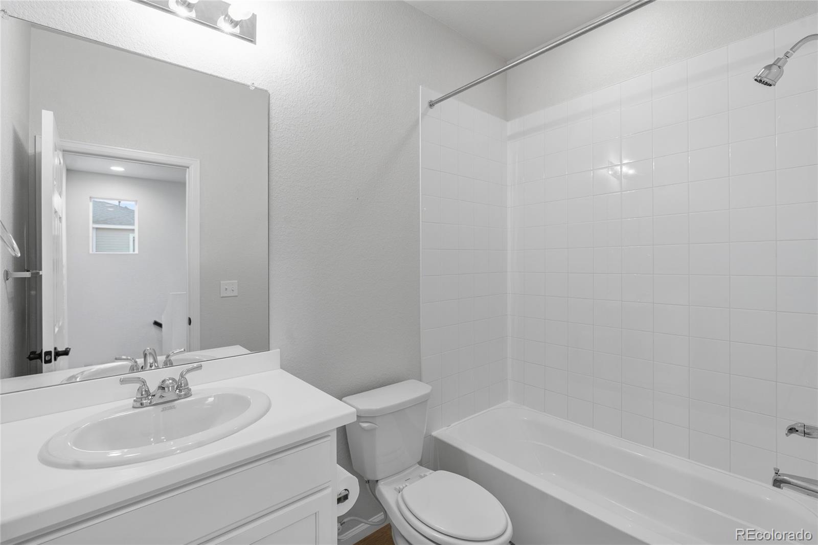 MLS Image #14 for 12215  dairy street,northglenn, Colorado