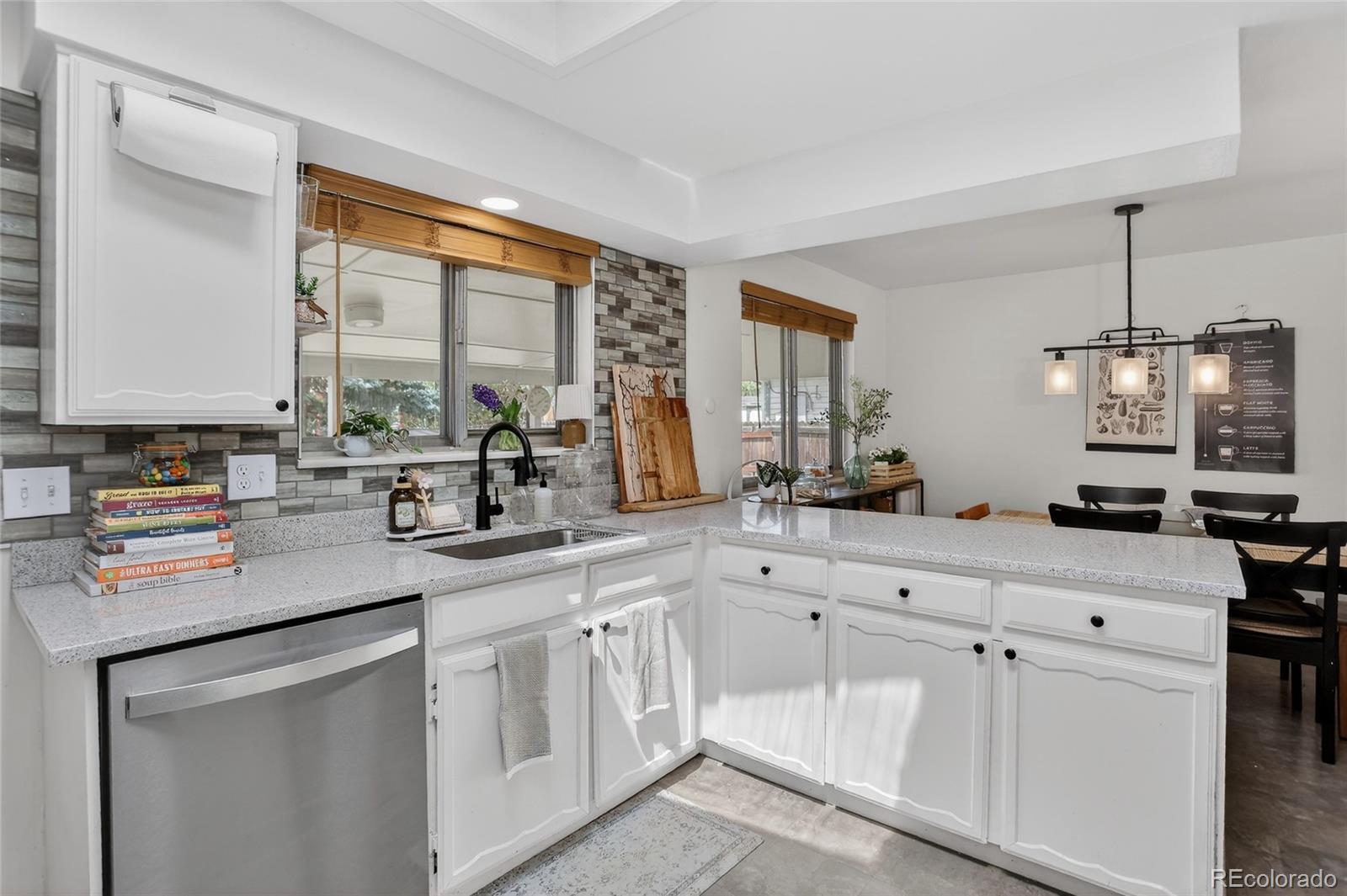 MLS Image #12 for 8397  yarrow court,arvada, Colorado