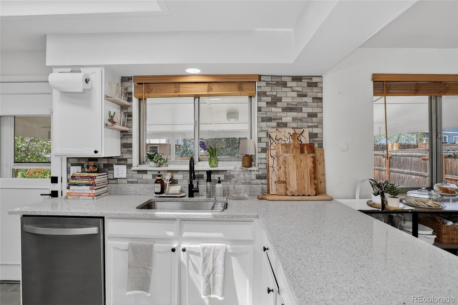 MLS Image #13 for 8397  yarrow court,arvada, Colorado