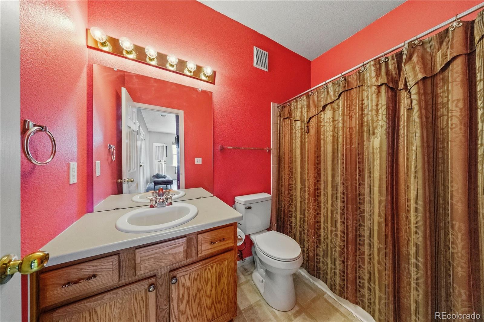 MLS Image #16 for 7777 e 23rd avenue,denver, Colorado