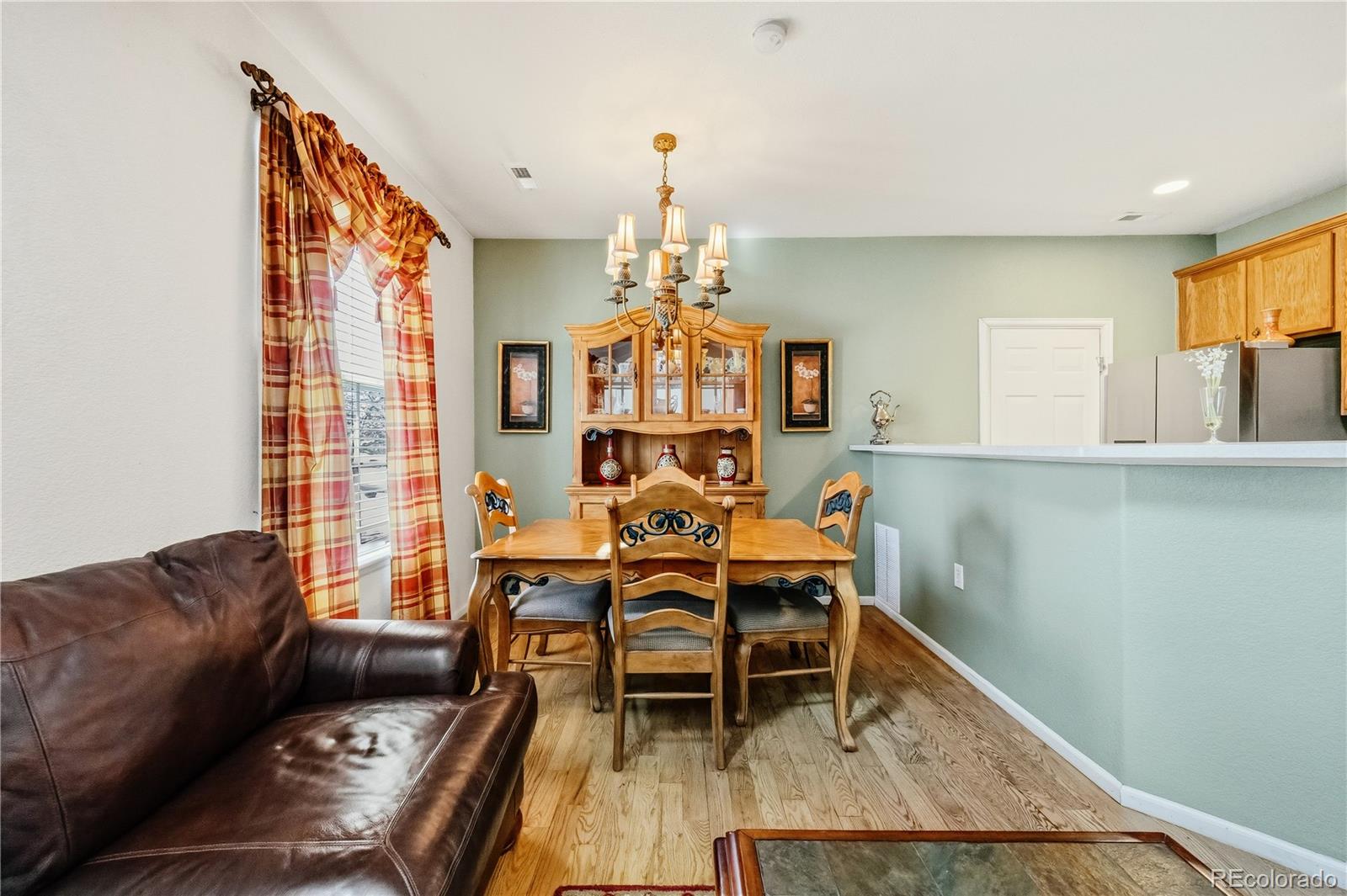 MLS Image #9 for 7777 e 23rd avenue,denver, Colorado