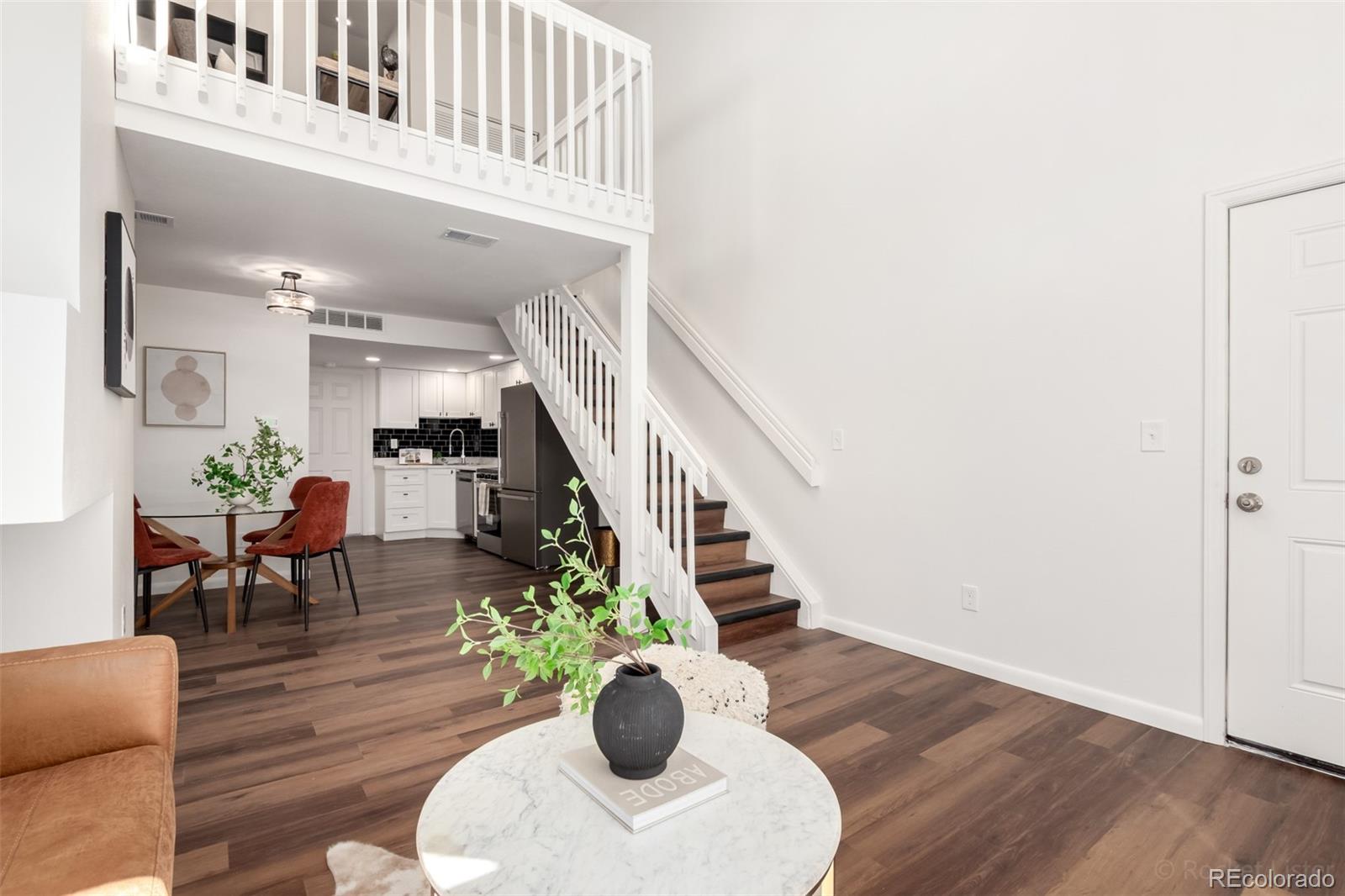 MLS Image #6 for 1885 s quebec way,denver, Colorado