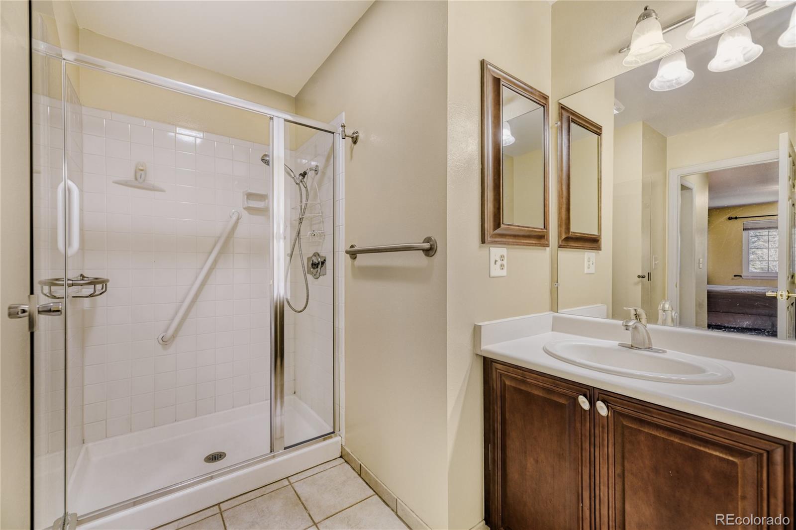 MLS Image #14 for 2824 s heather gardens way,aurora, Colorado