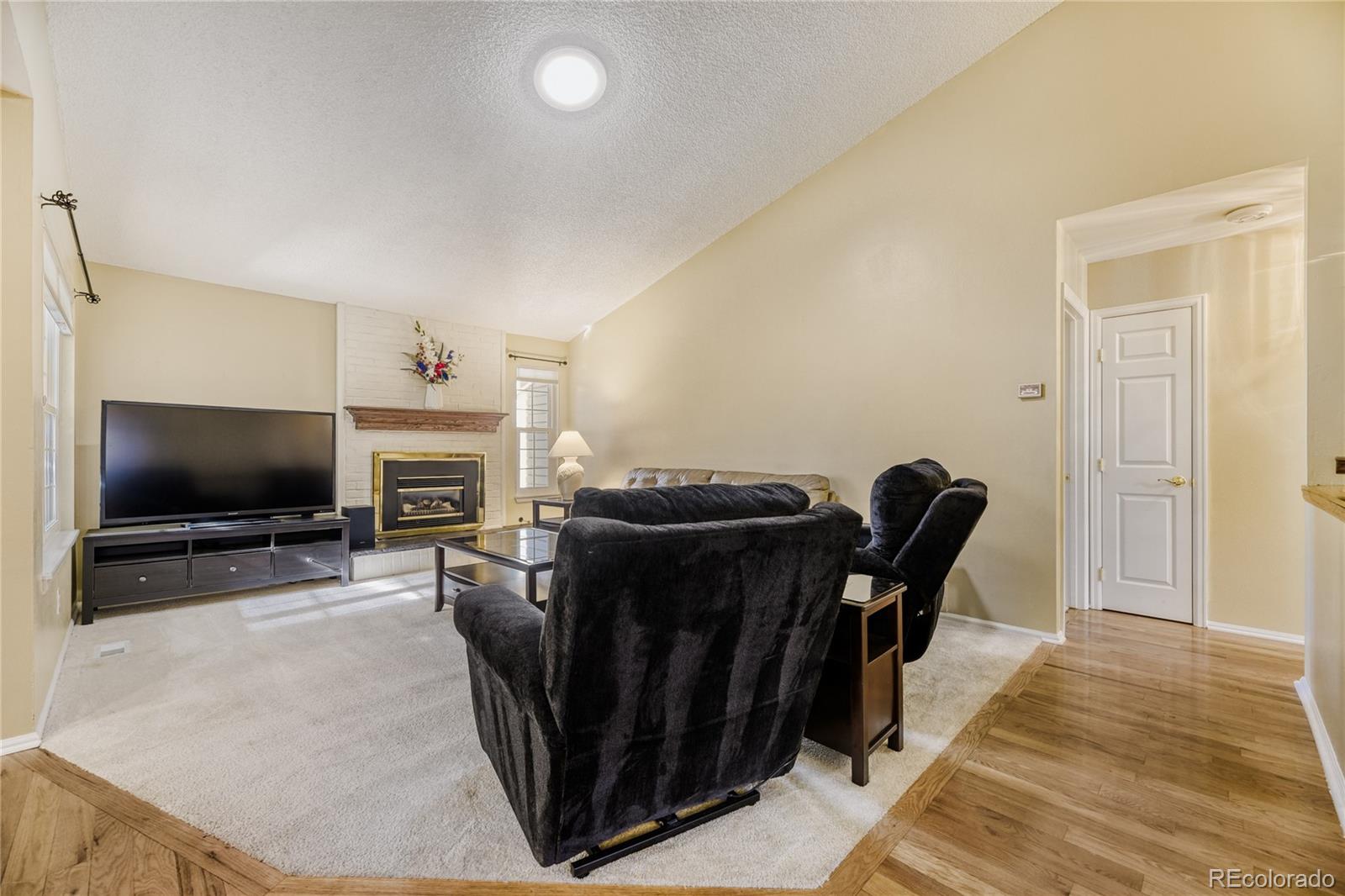 MLS Image #4 for 2824 s heather gardens way,aurora, Colorado