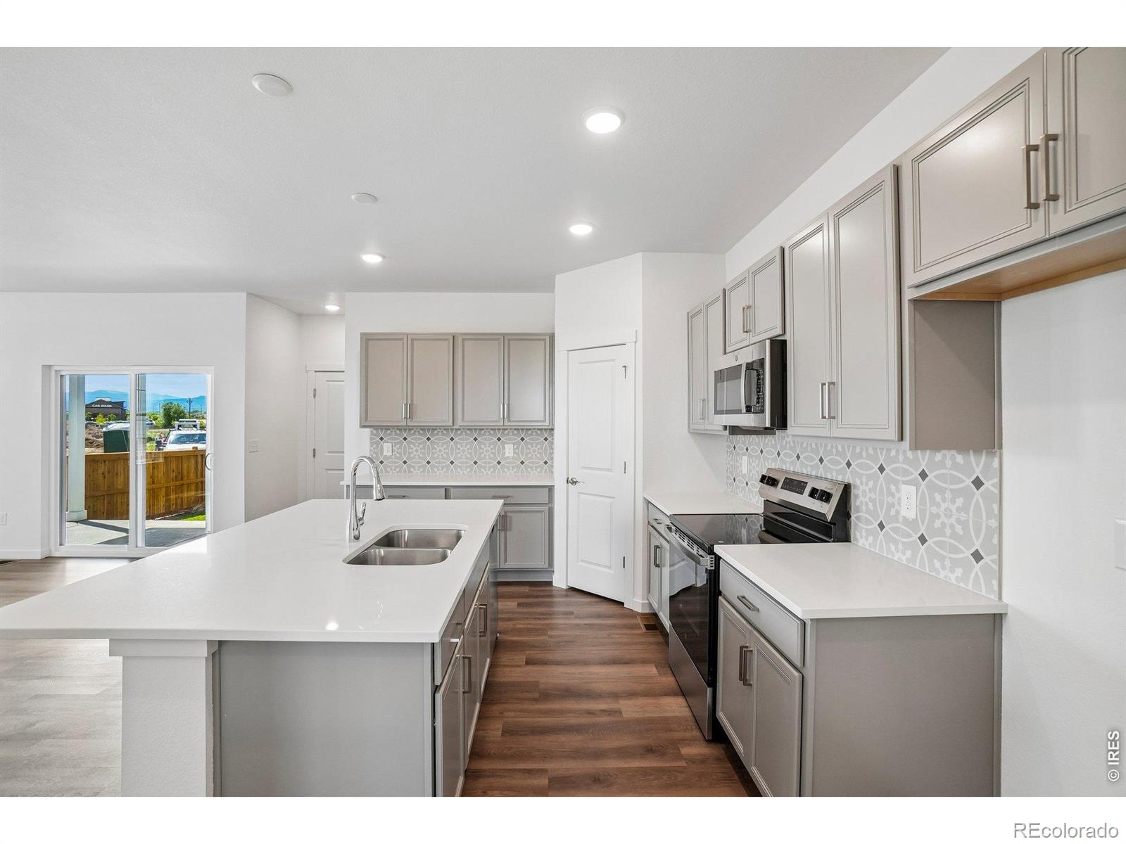 MLS Image #12 for 4529  parkline street,timnath, Colorado