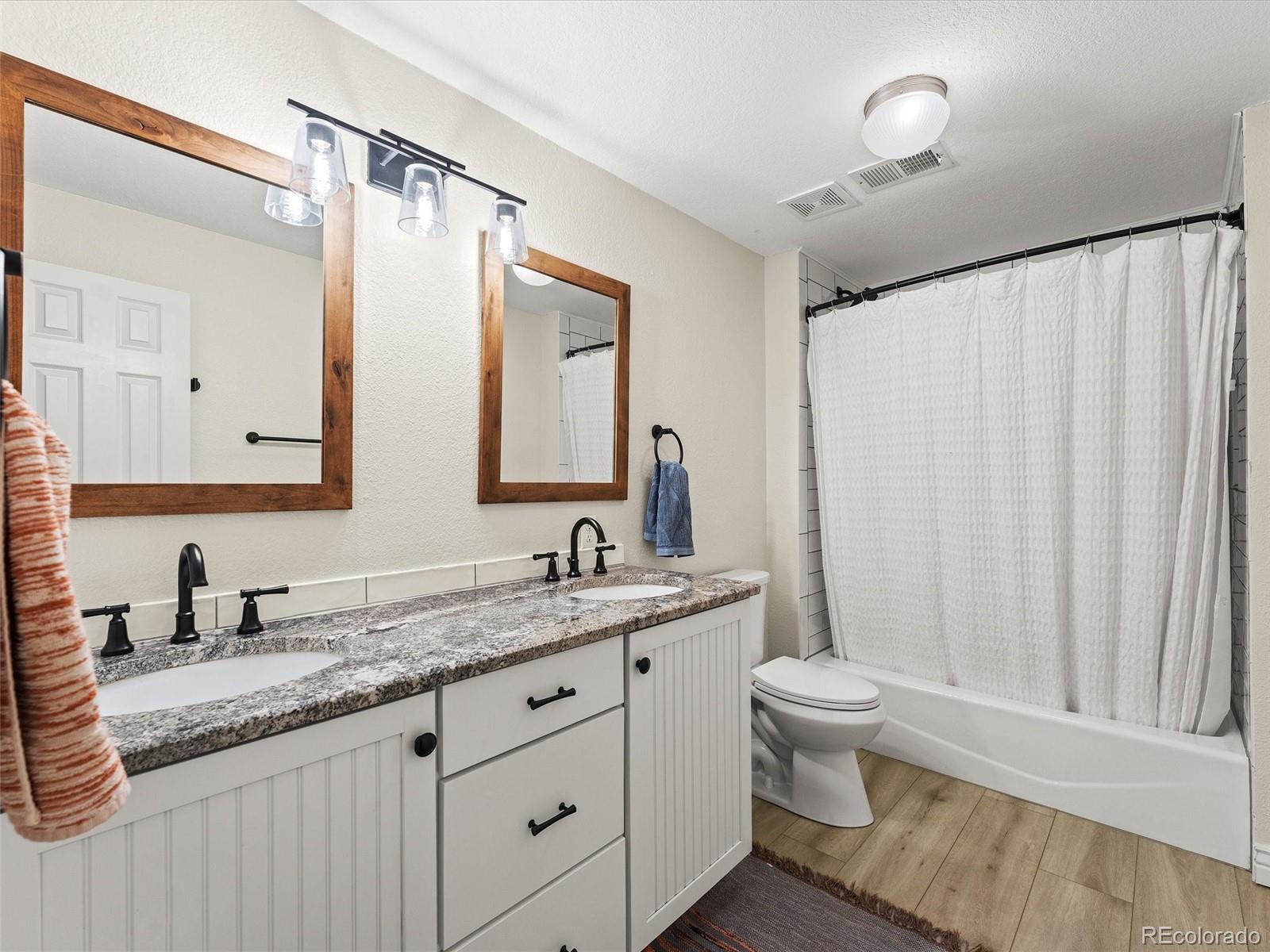 MLS Image #14 for 7109 s poplar lane,centennial, Colorado