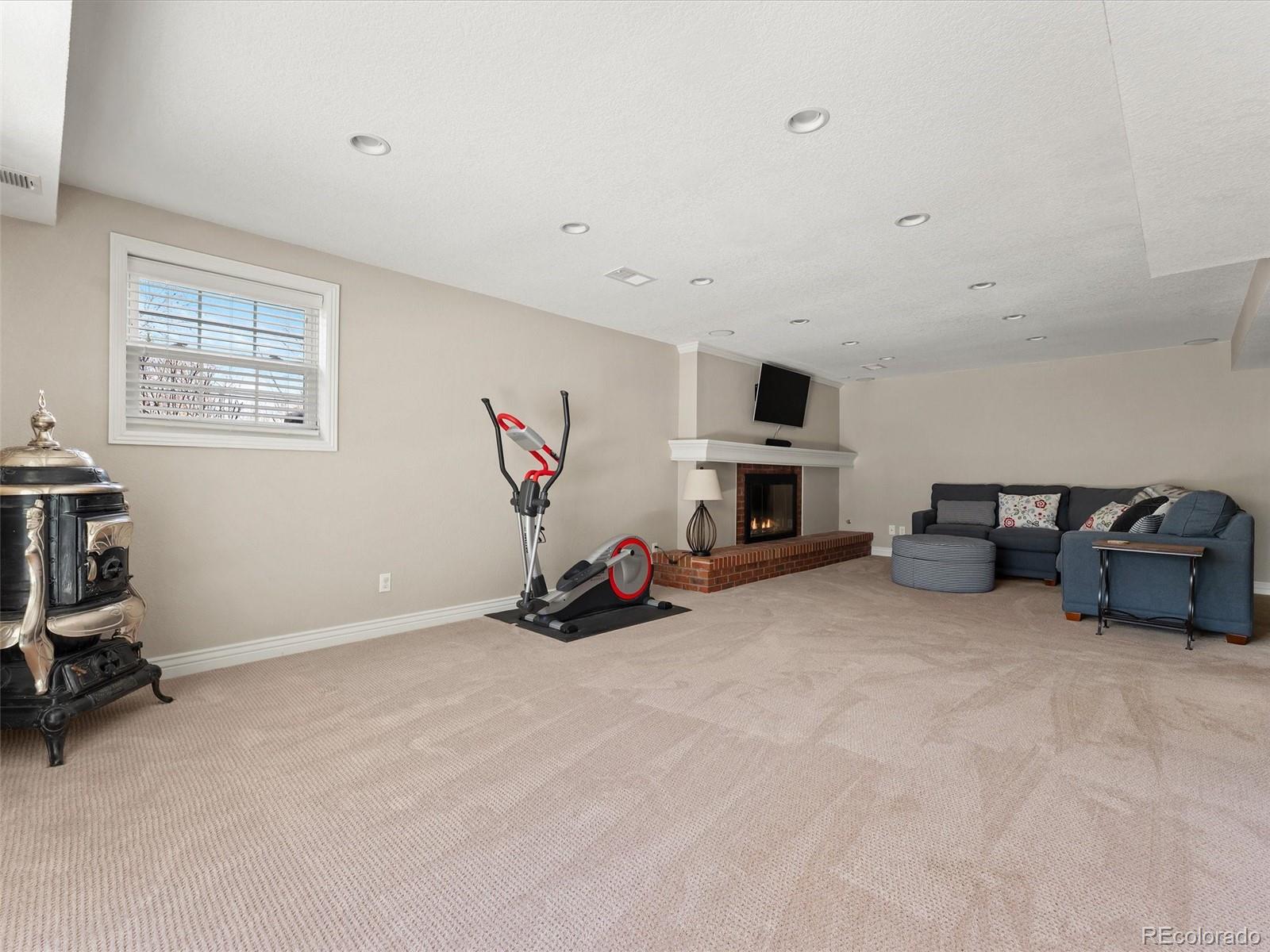 MLS Image #22 for 7109 s poplar lane,centennial, Colorado
