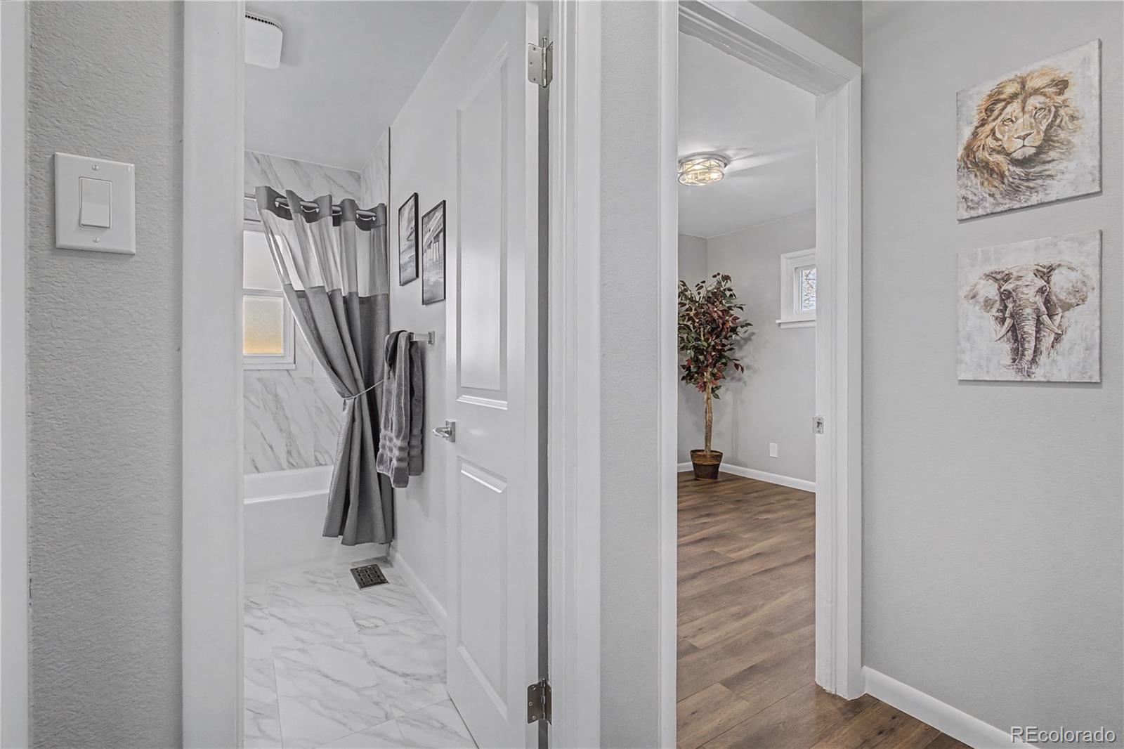 MLS Image #6 for 2275 s linley court,denver, Colorado