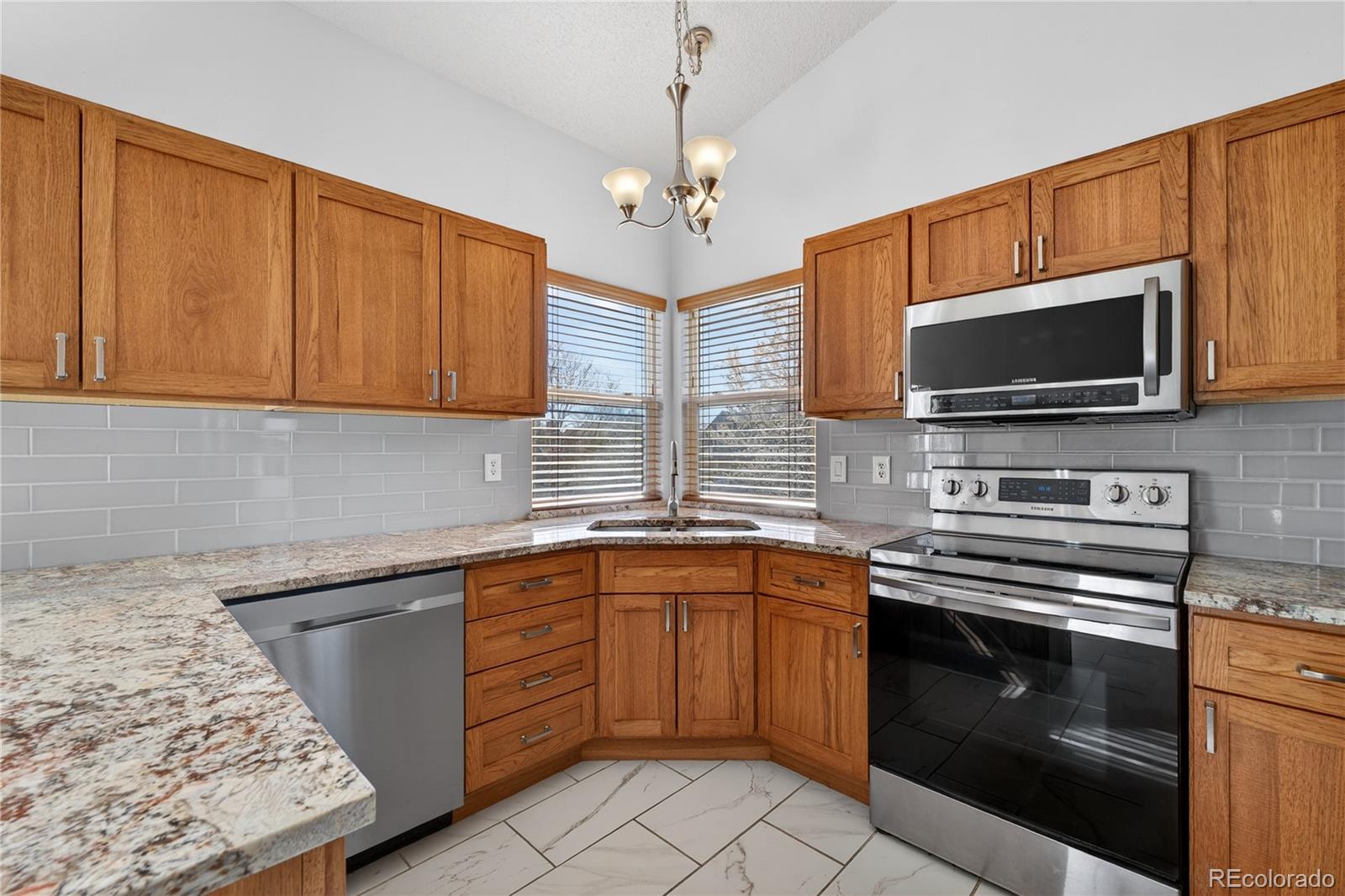 MLS Image #9 for 8504  zang court,arvada, Colorado