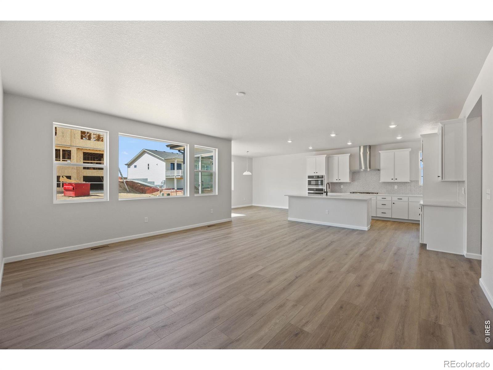 MLS Image #19 for 24376 e 35th drive,aurora, Colorado