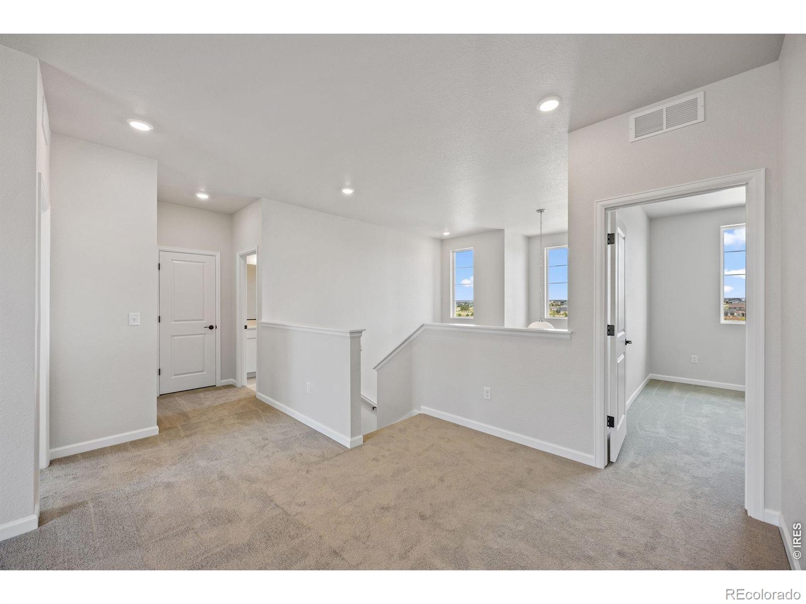 MLS Image #28 for 24376 e 35th drive,aurora, Colorado