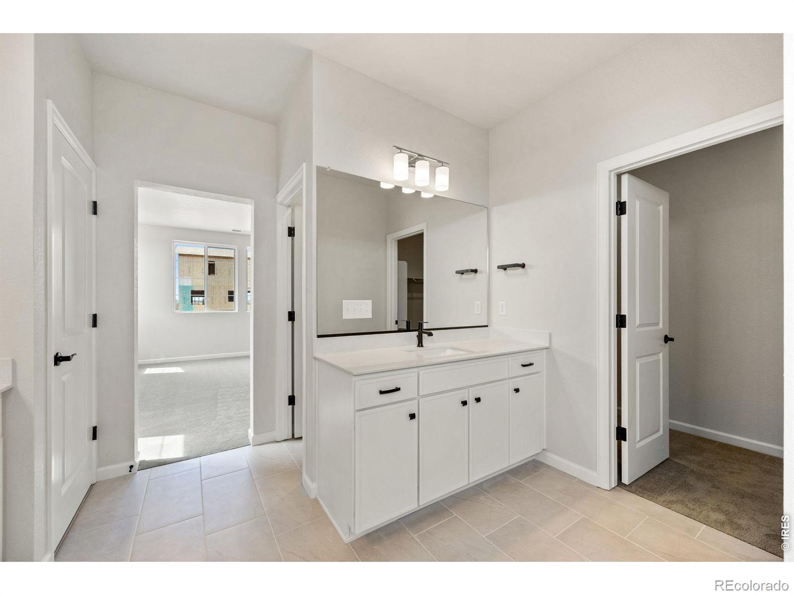 MLS Image #35 for 24376 e 35th drive,aurora, Colorado