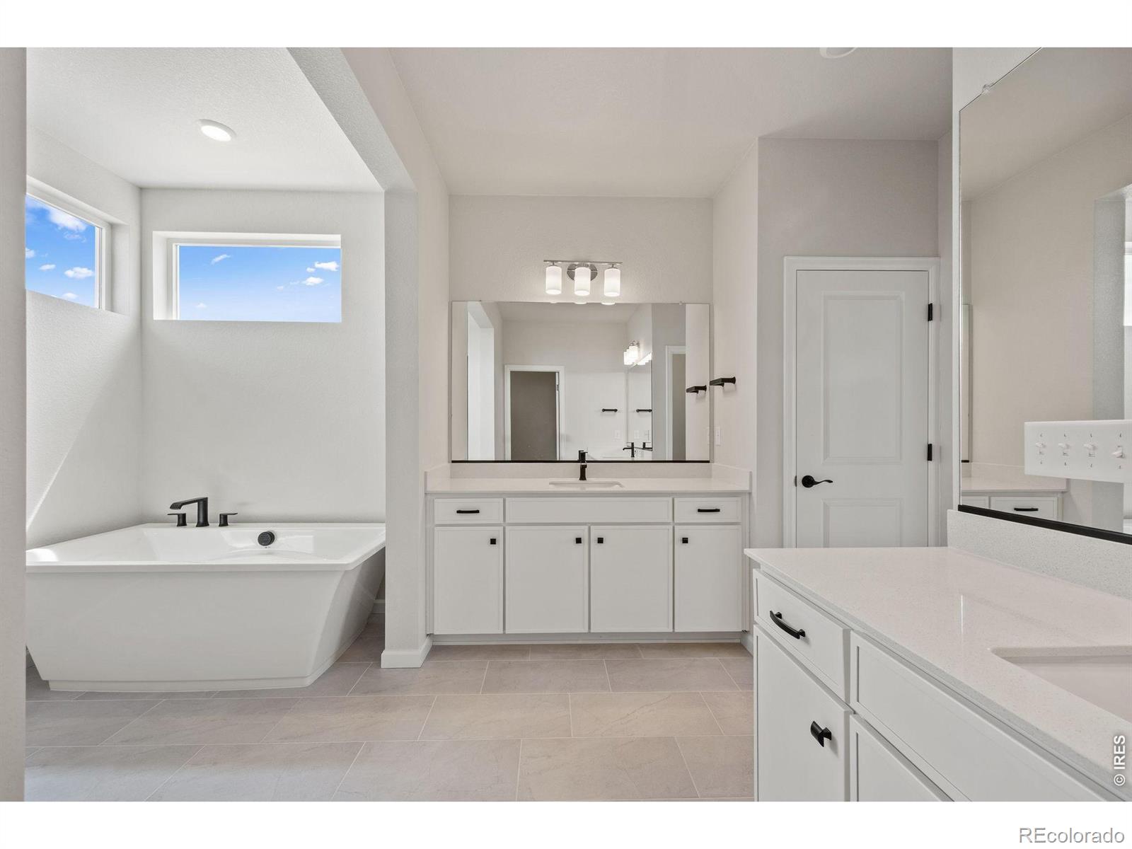 MLS Image #37 for 24376 e 35th drive,aurora, Colorado
